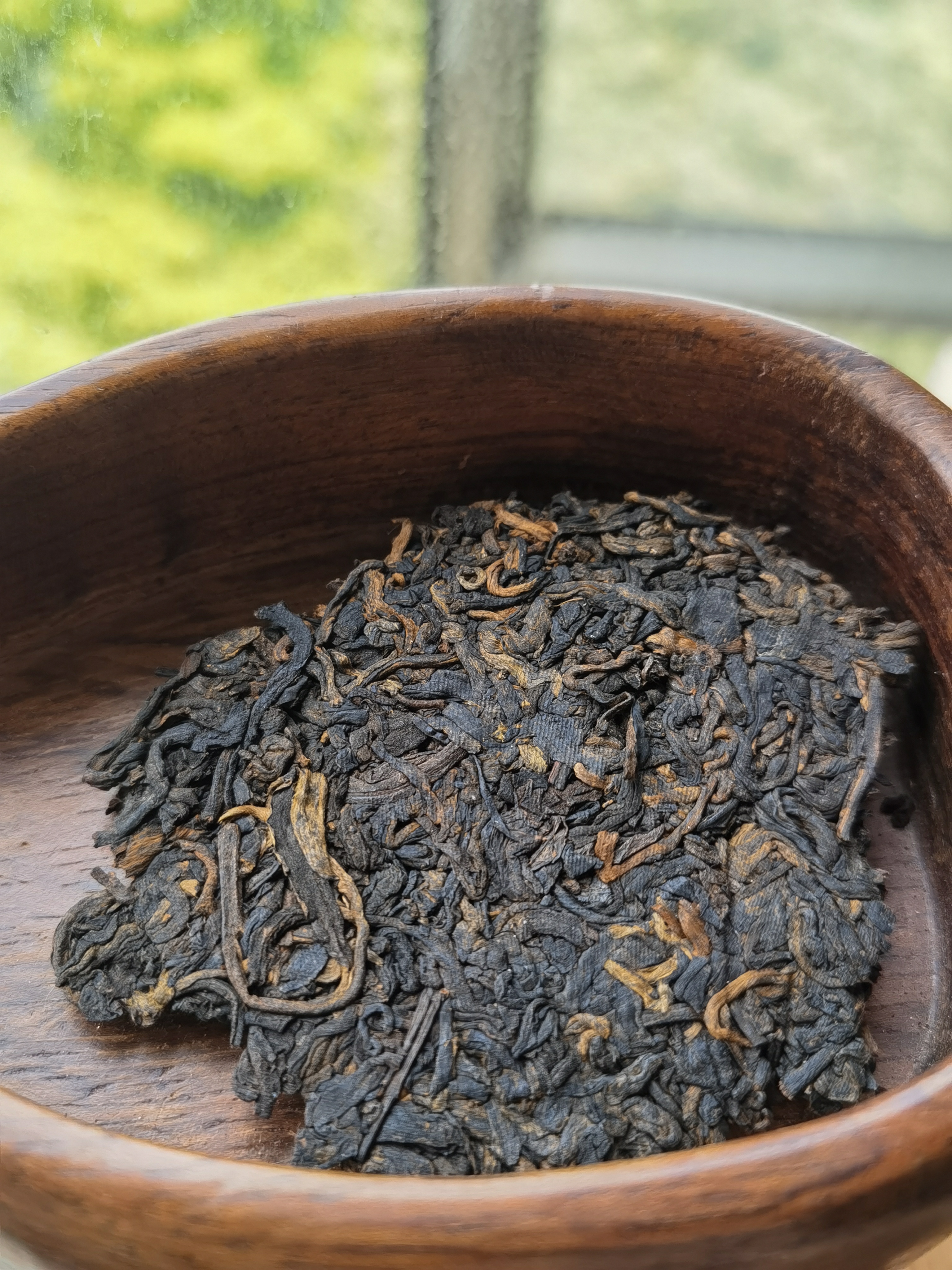 2010年 布朗山大樹圓茶 - 春韻(特級品)