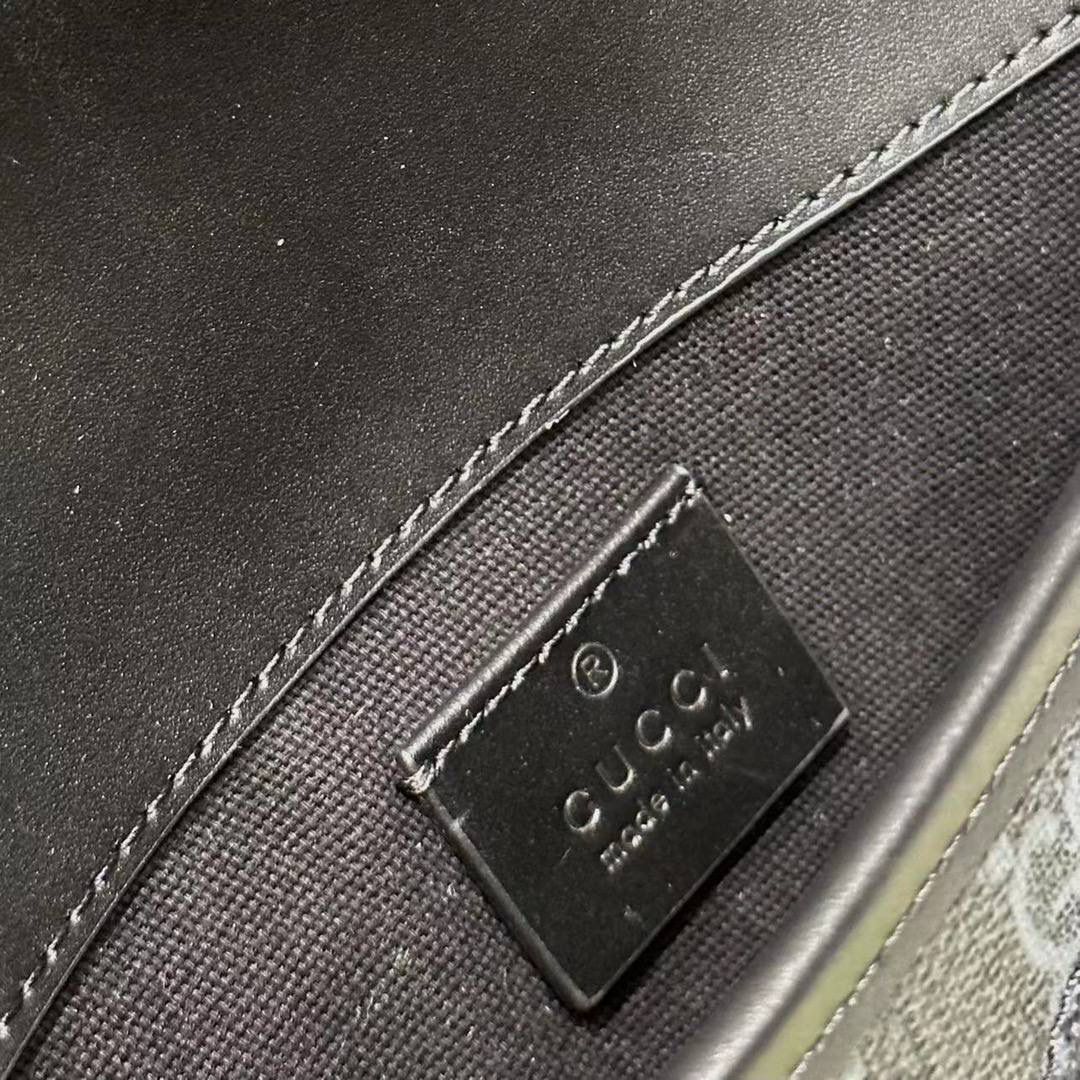 ✅腰挎包：全新包装 型号：598113 尺寸：24*17*3.5cm