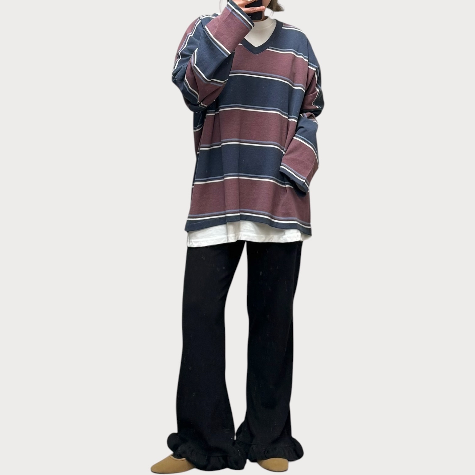 221013 坑紋荷葉邊布褲