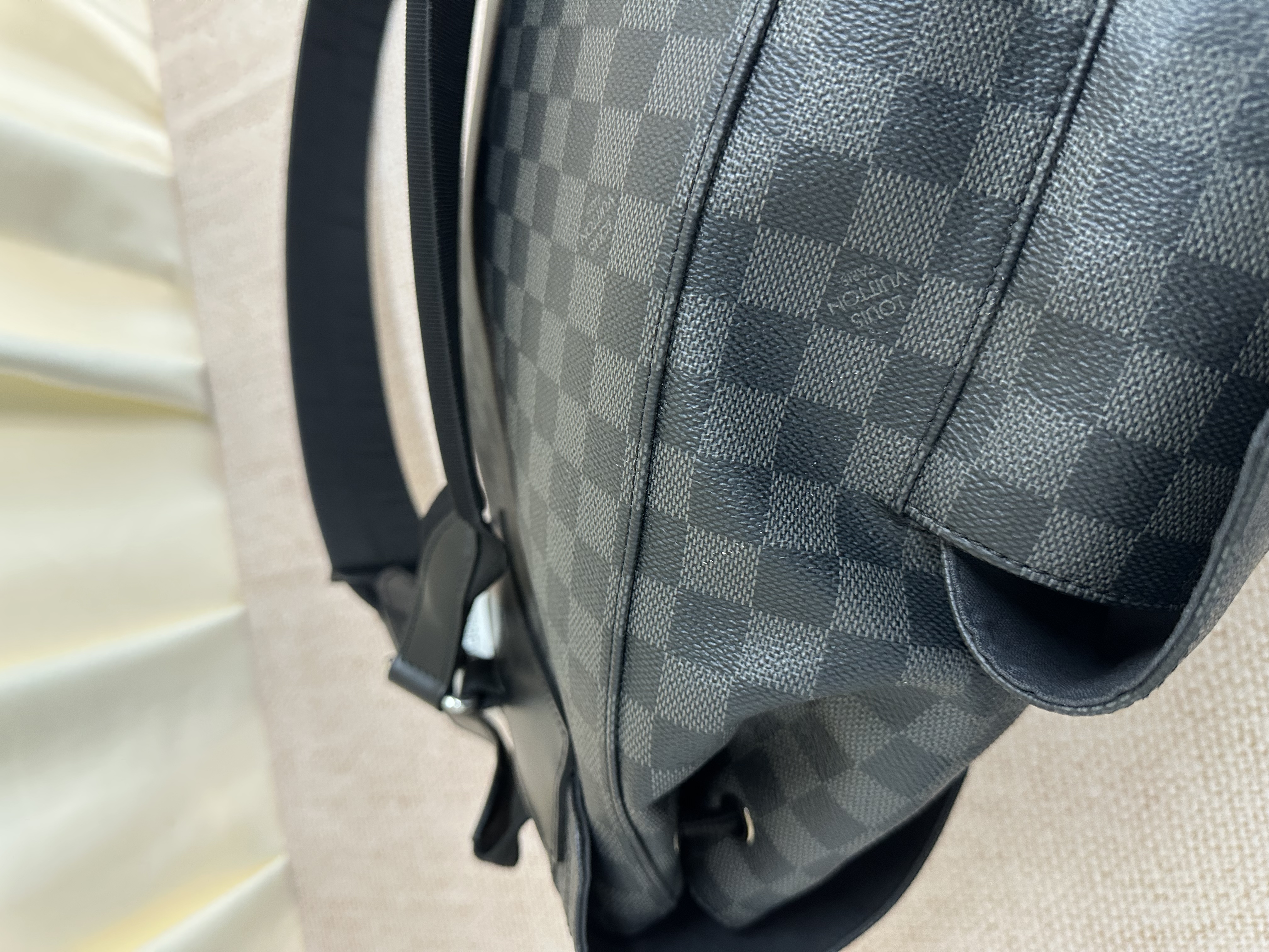 Pre-owned Louis Vuitton Backpack/ Product Code: 26042118