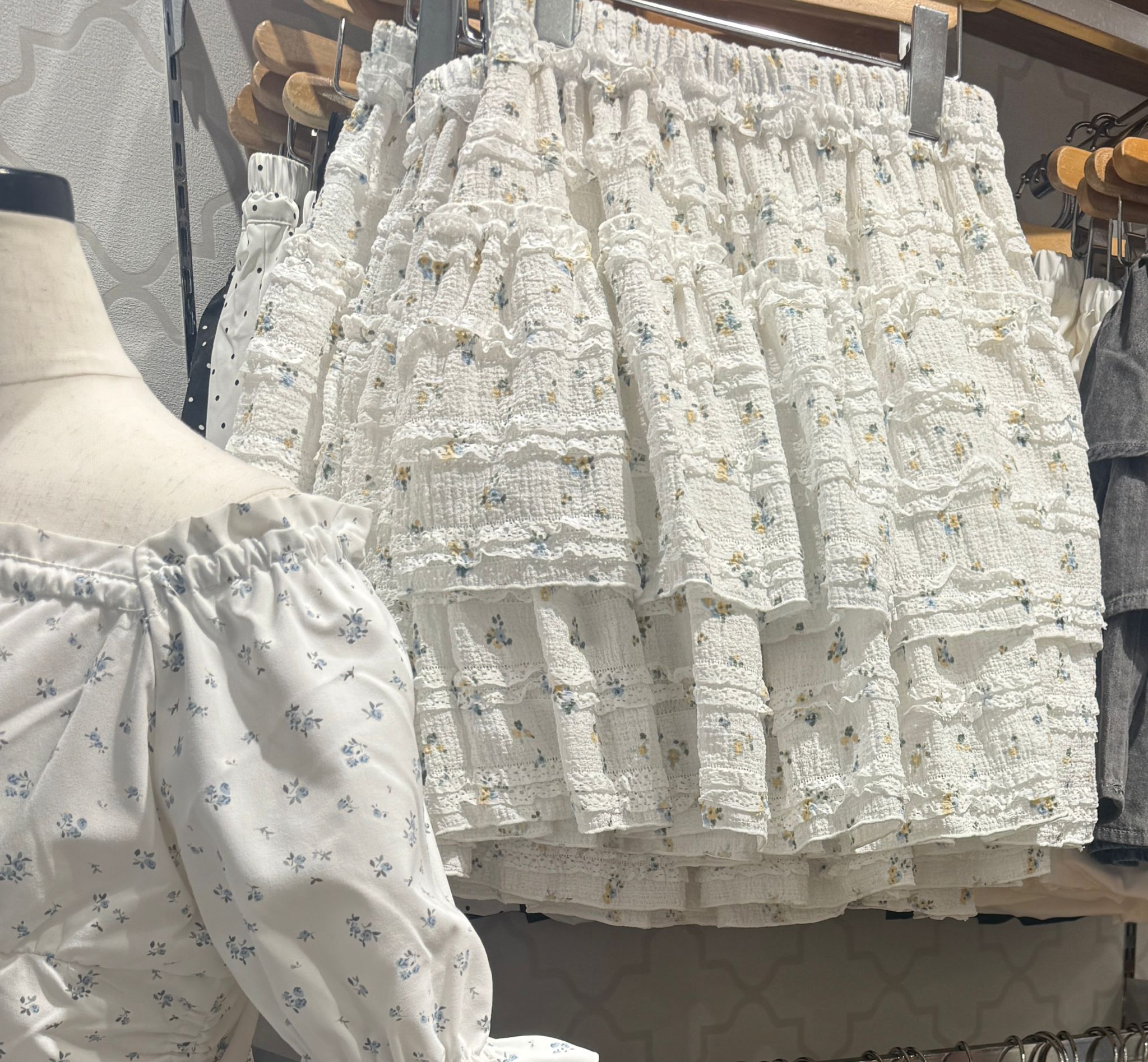 Honeys 碎花短裙 Xs -xl