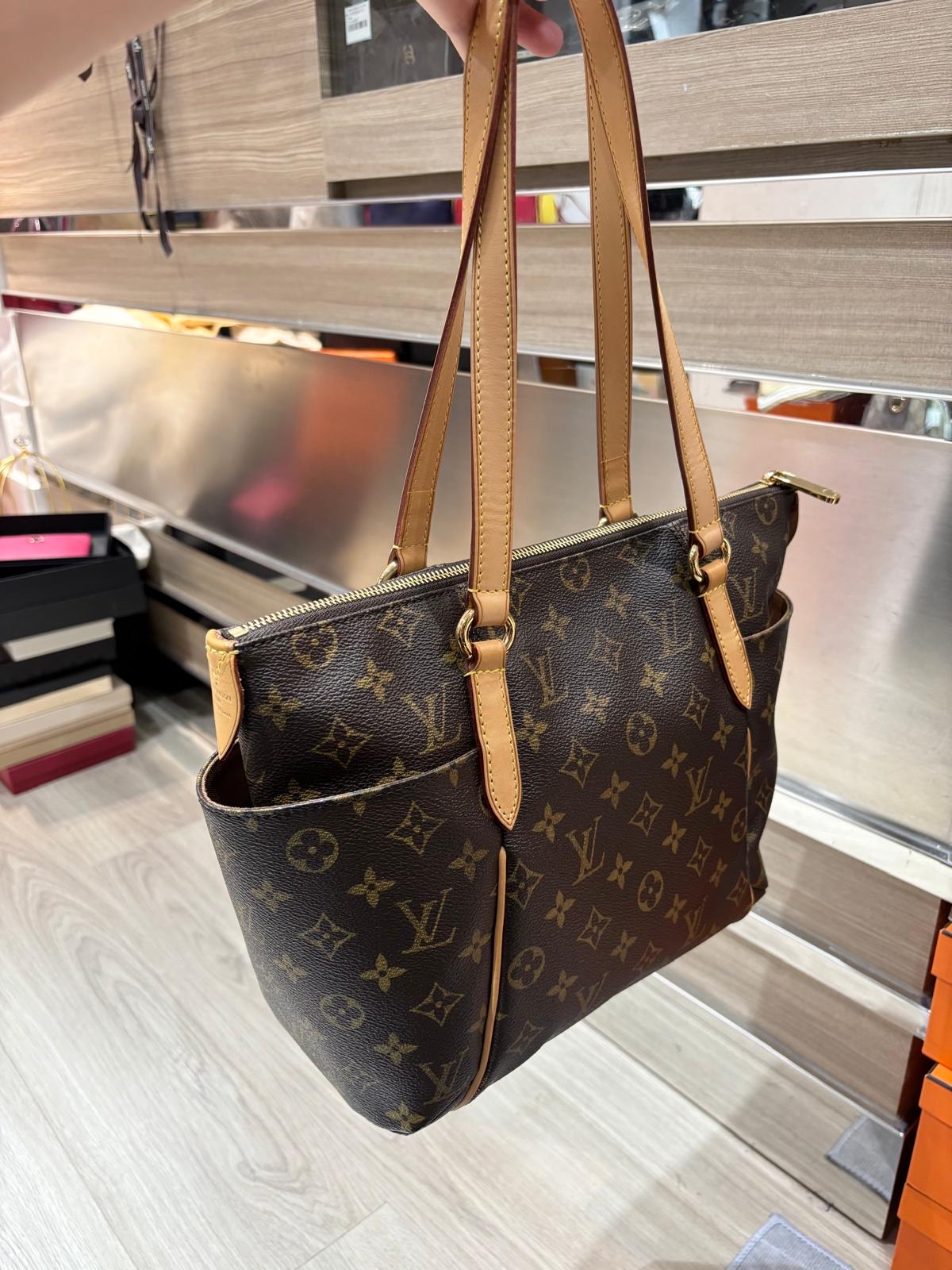 Lv totally pm tote bag 100%Authentic,98%new ✅dust bag