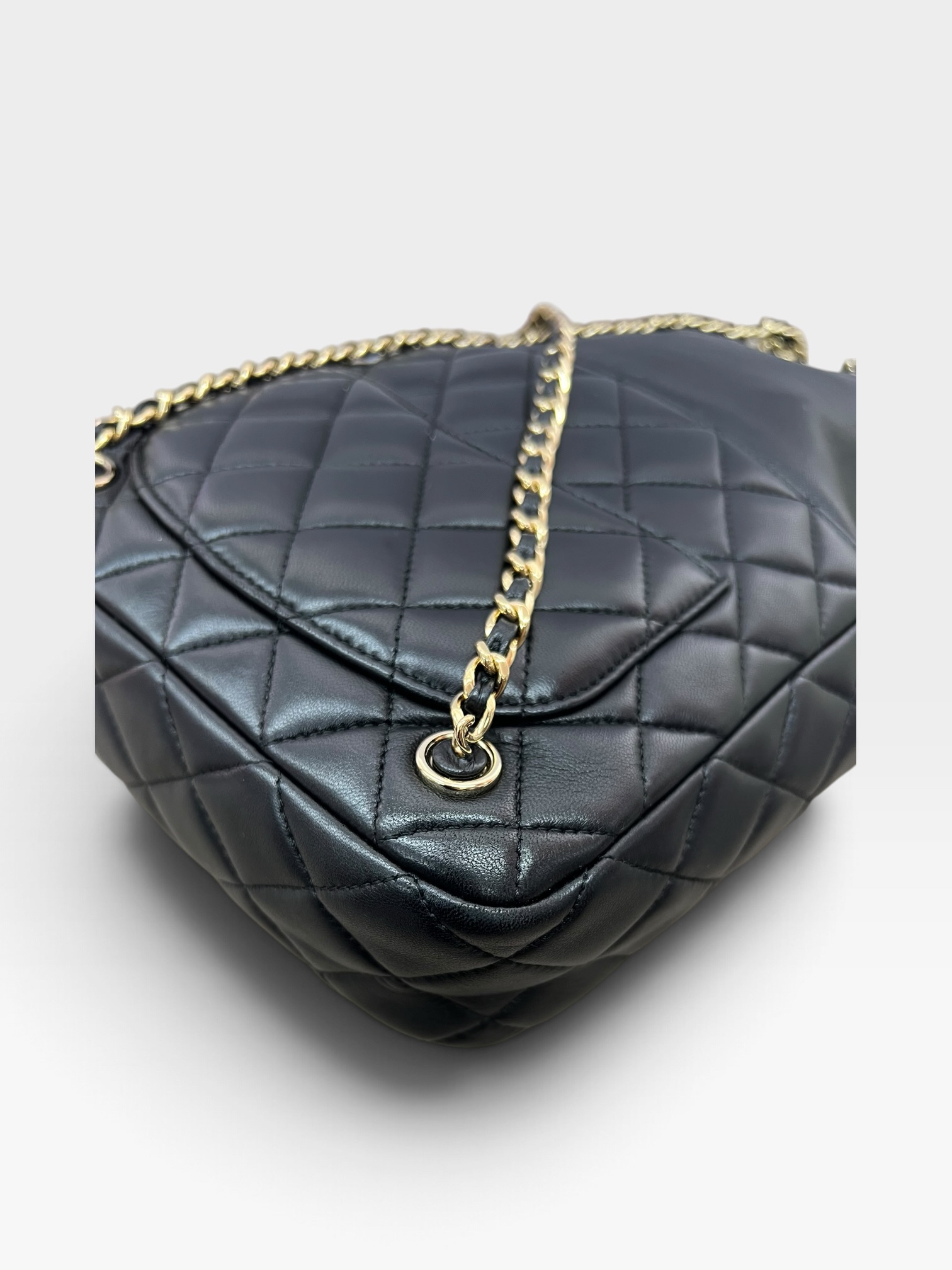 Pre-Owned Chanel Lambskin Quilted In Seoul Backpack / Product Code: 102801