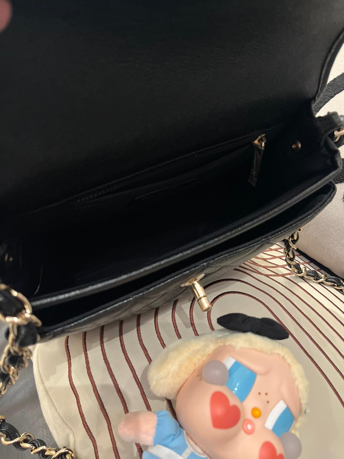 Chanel flap bag cc logo 黑色荔枝牛皮 ,100%Authentic ,98%new ✅31 card✅dust bag✅box