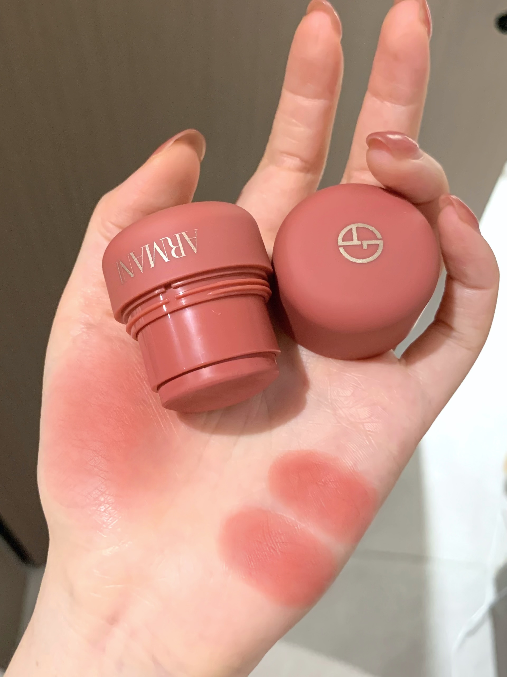 26新品！ 🍬新品！🆕 Armani 阿瑪尼 Dolci 「小胖丁」胭脂膏 腮紅膏 8g