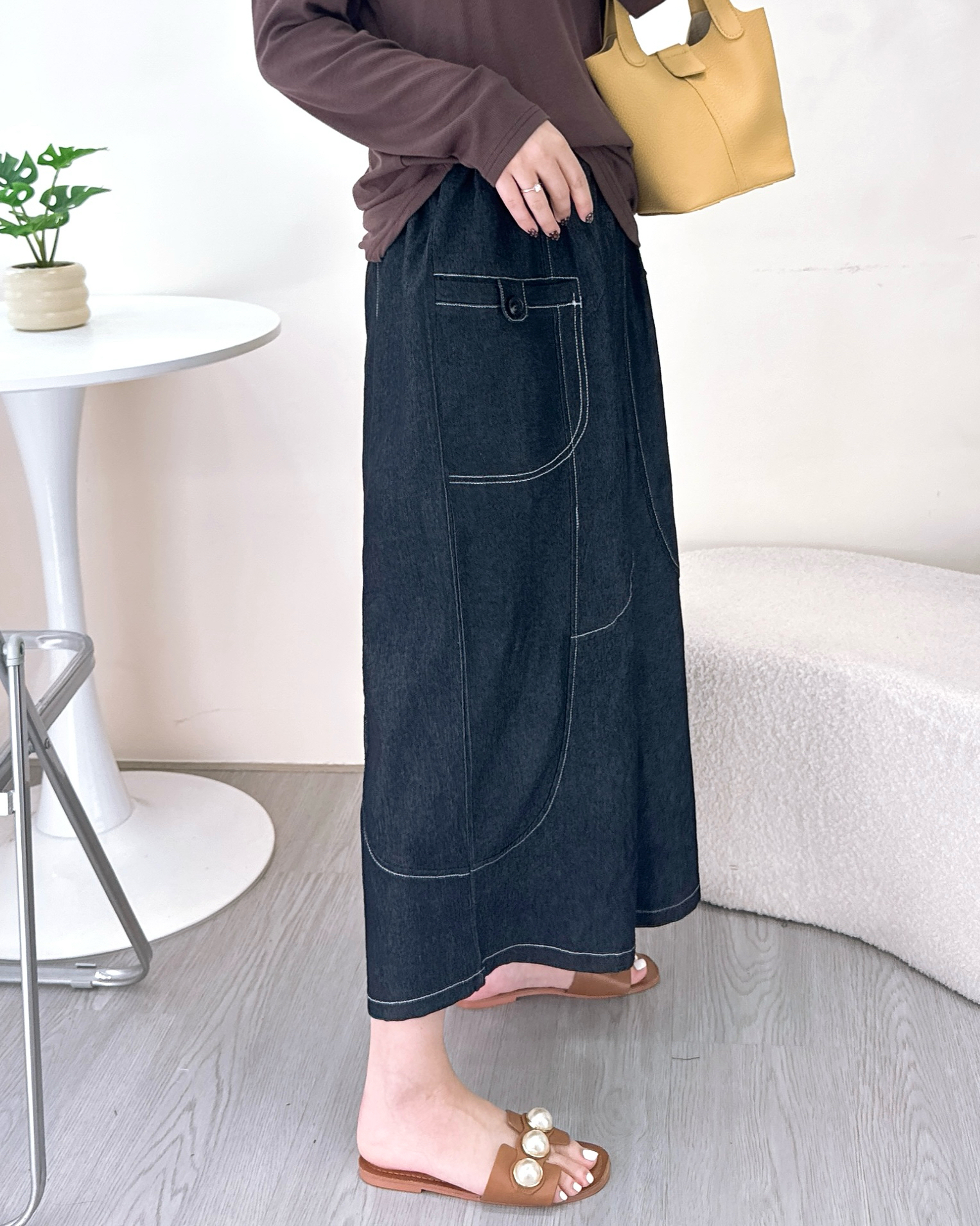 休閒牛仔明線闊褲 2色