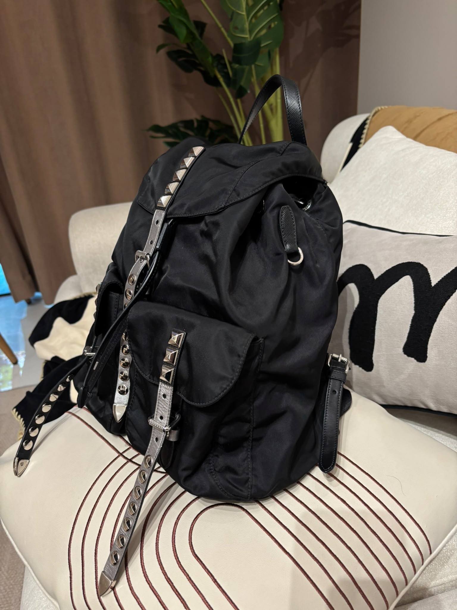 Prada backpack nylon 100%Authentic, 95%new ✅dust bag