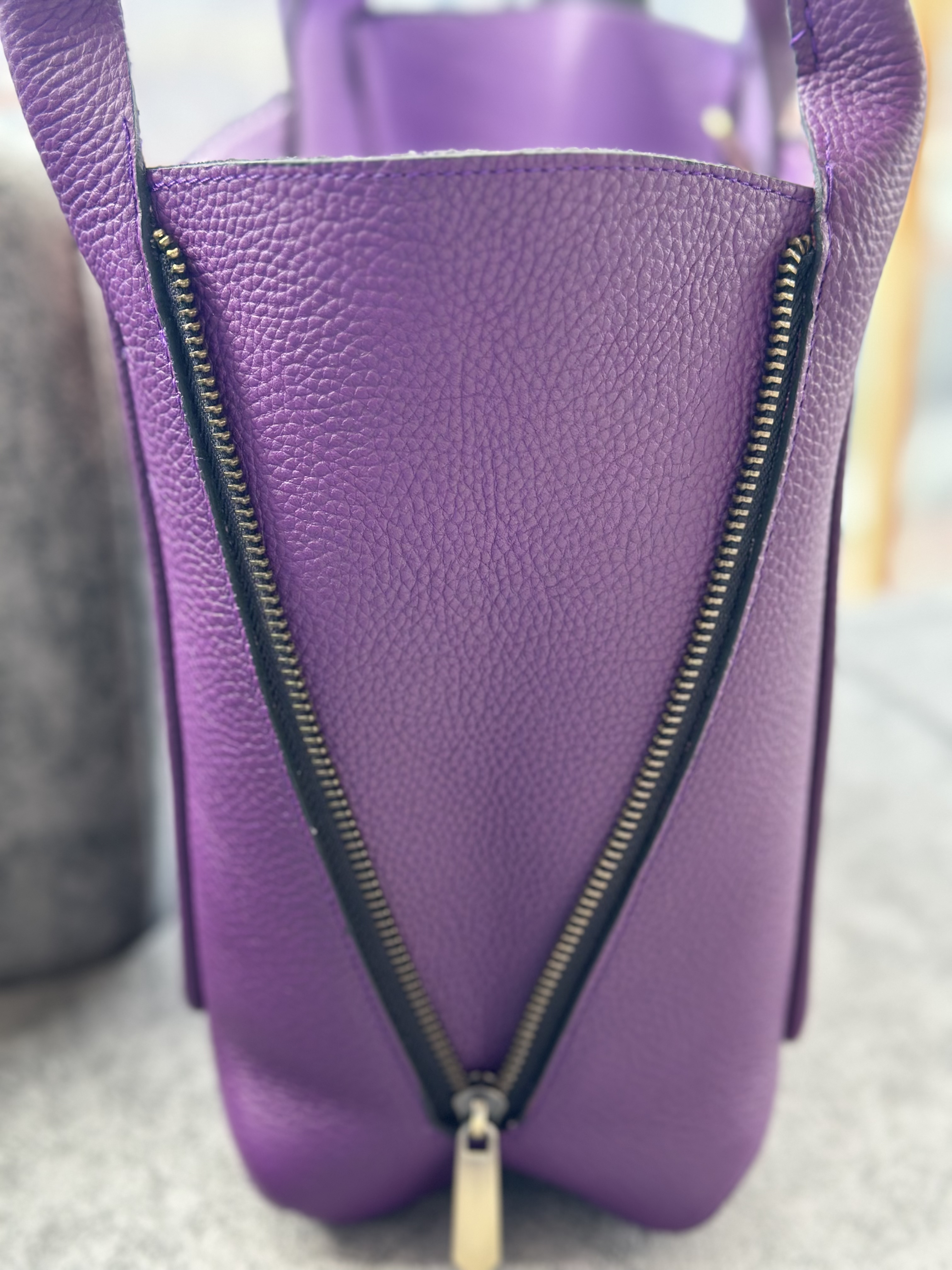 K4 土耳其真皮地氈手袋（紫色）