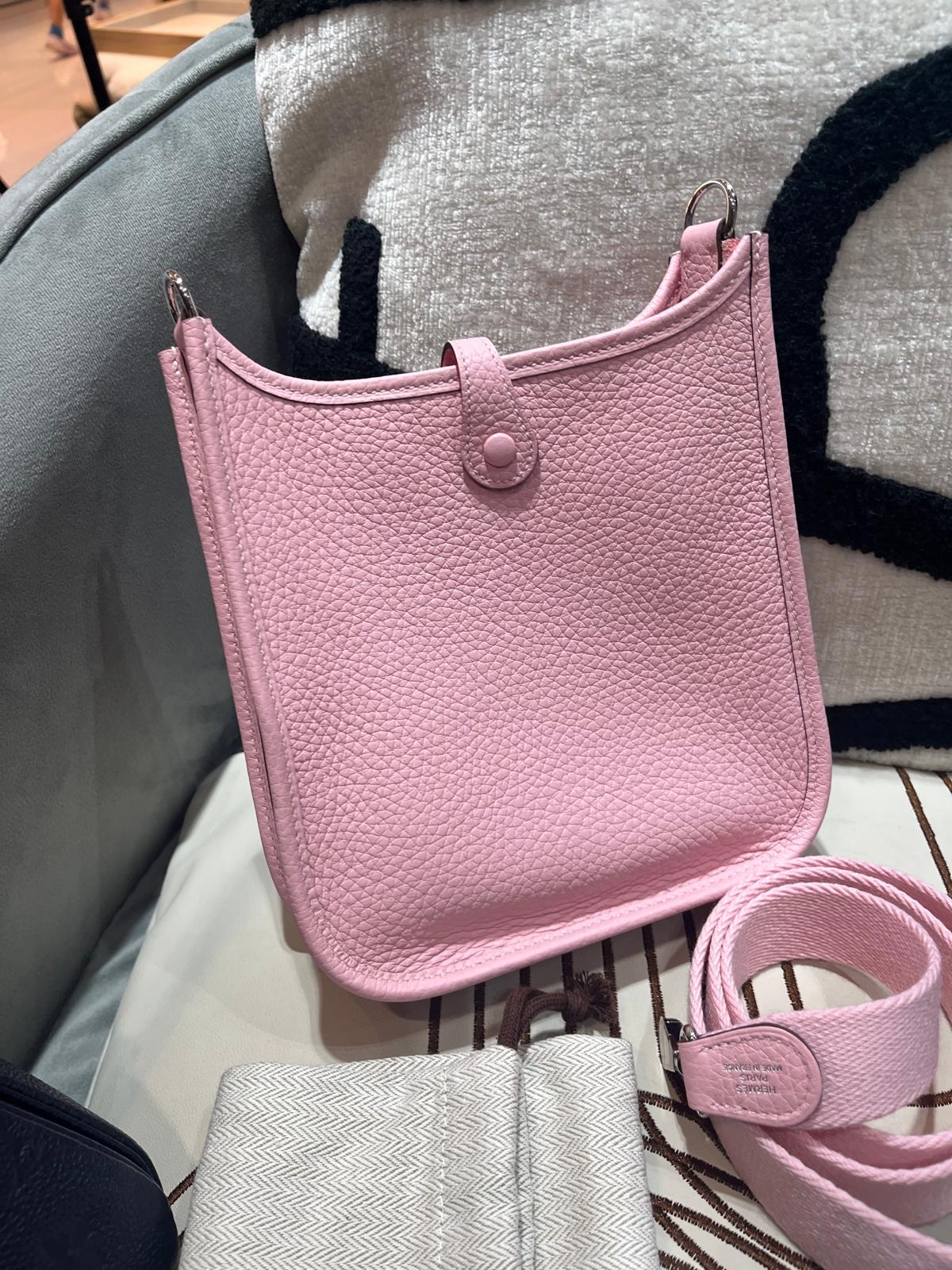 全新 Hermes Mini Evelyne 櫻花粉 Stamp K 100%Authentic, 100%new ✅Dust bag ✅box