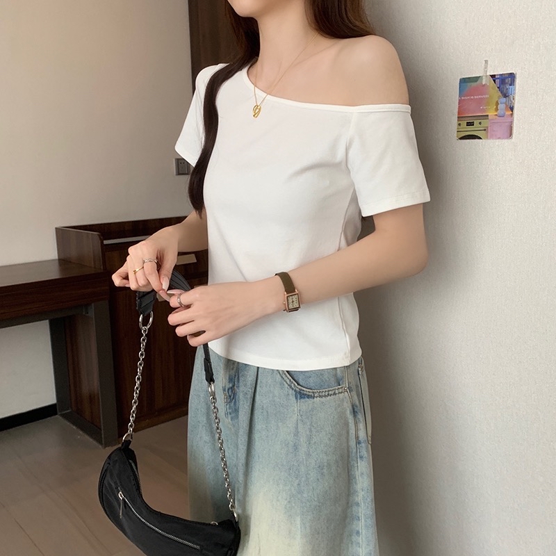 B199(16110) 韩系爆款纯色斜领显瘦百搭3色上衣 