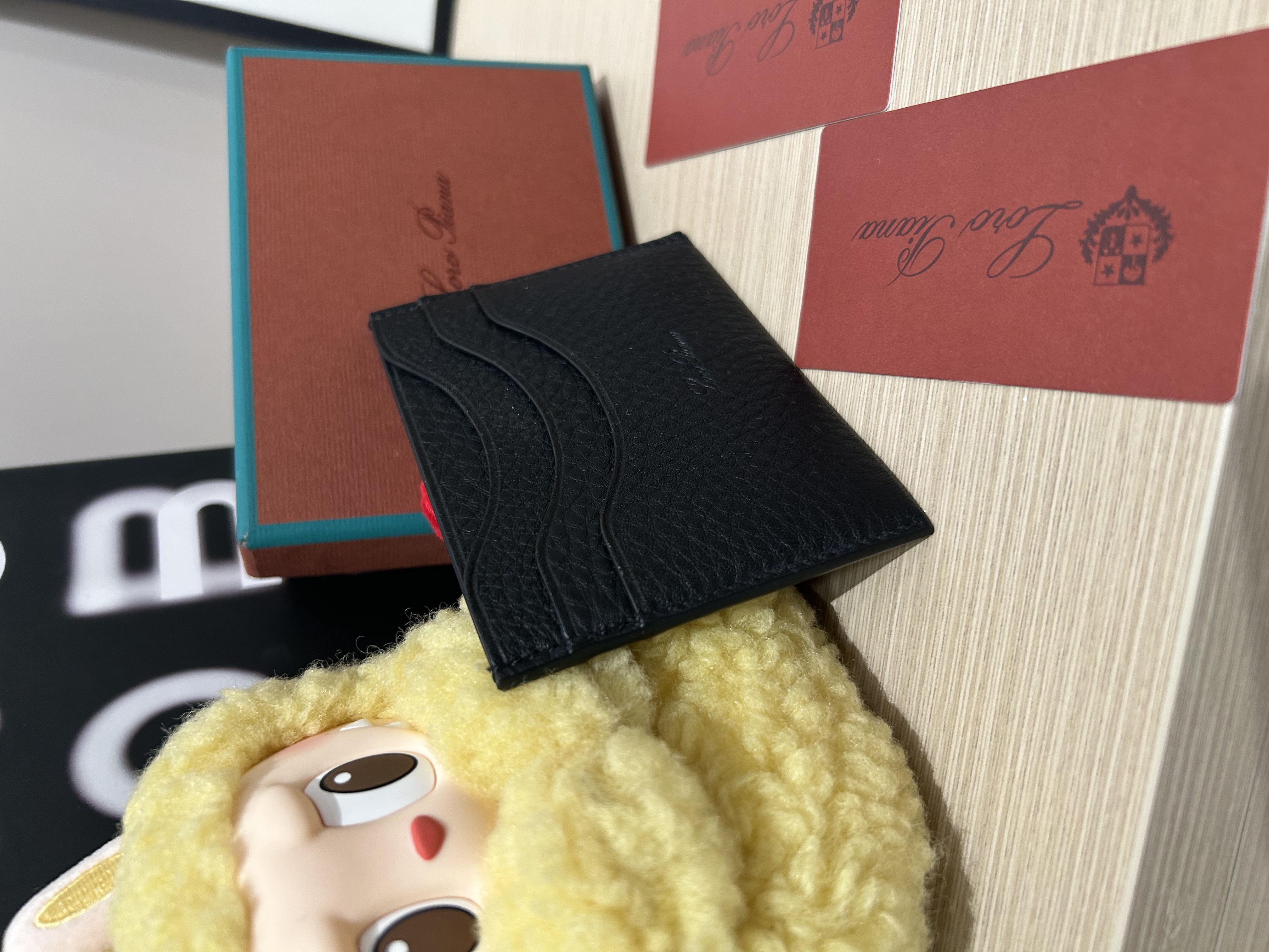 全新 Loro piano card case calfskin  ,100%Authentic,全新貨品 ✅card✅box