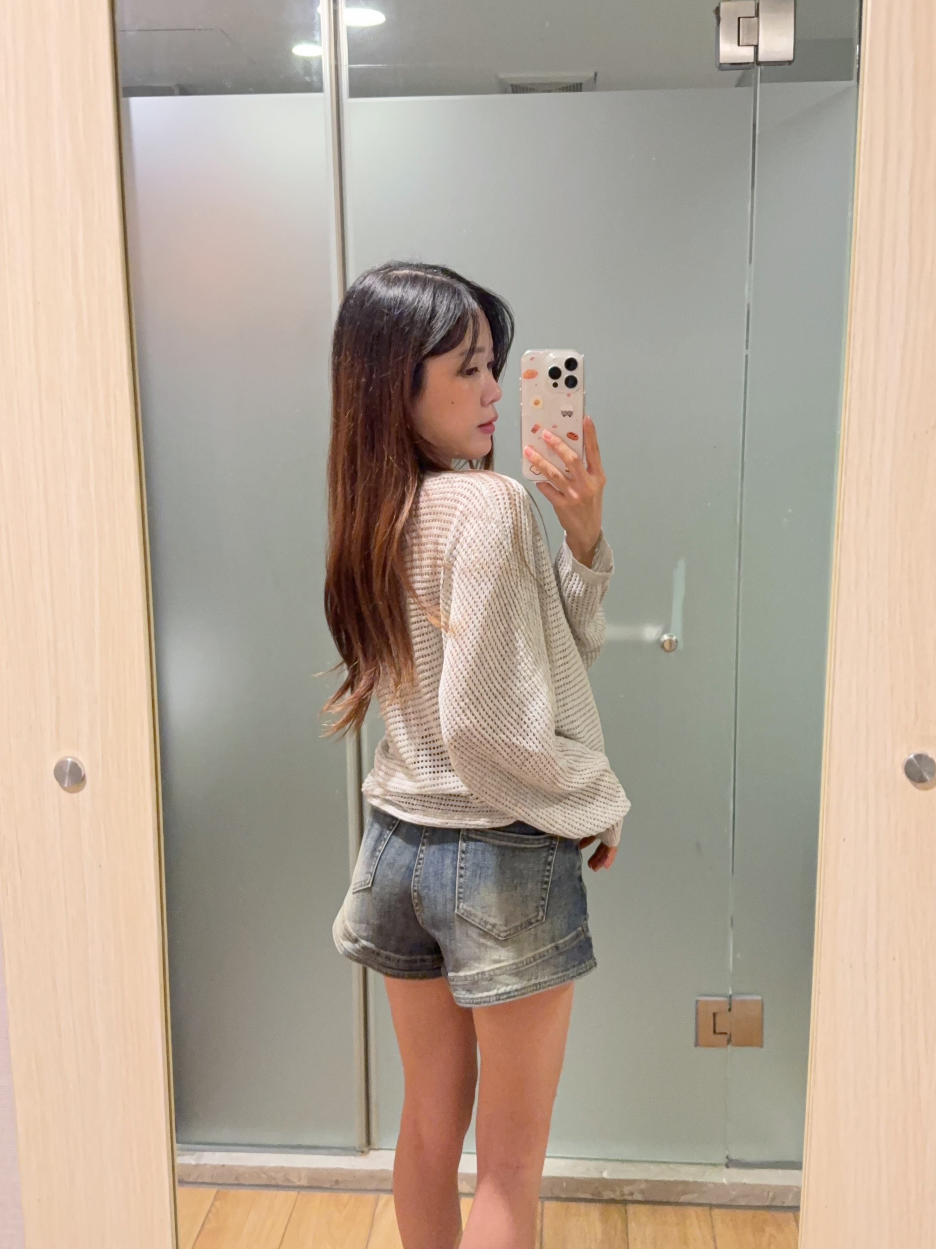 水洗辣妹风阔腿牛仔短裤R2985