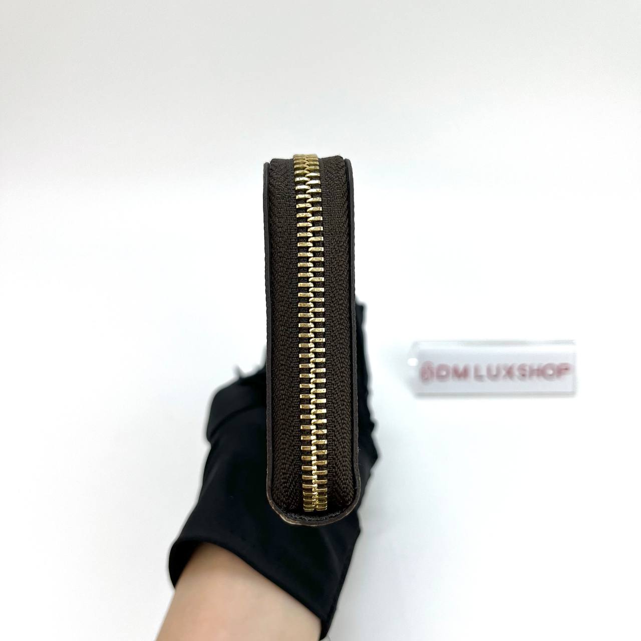 LV Reverse Monogram Clemence Wallet 