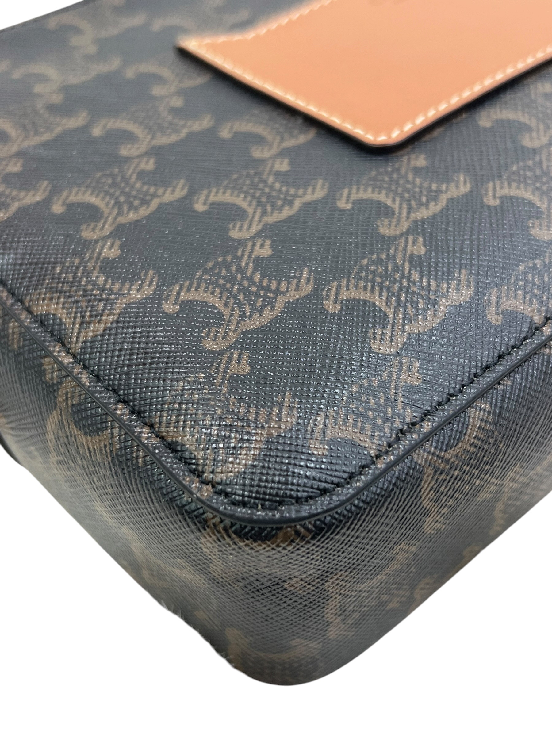 Pre-Owned CELINE Camera Bag / Product Code: 063021