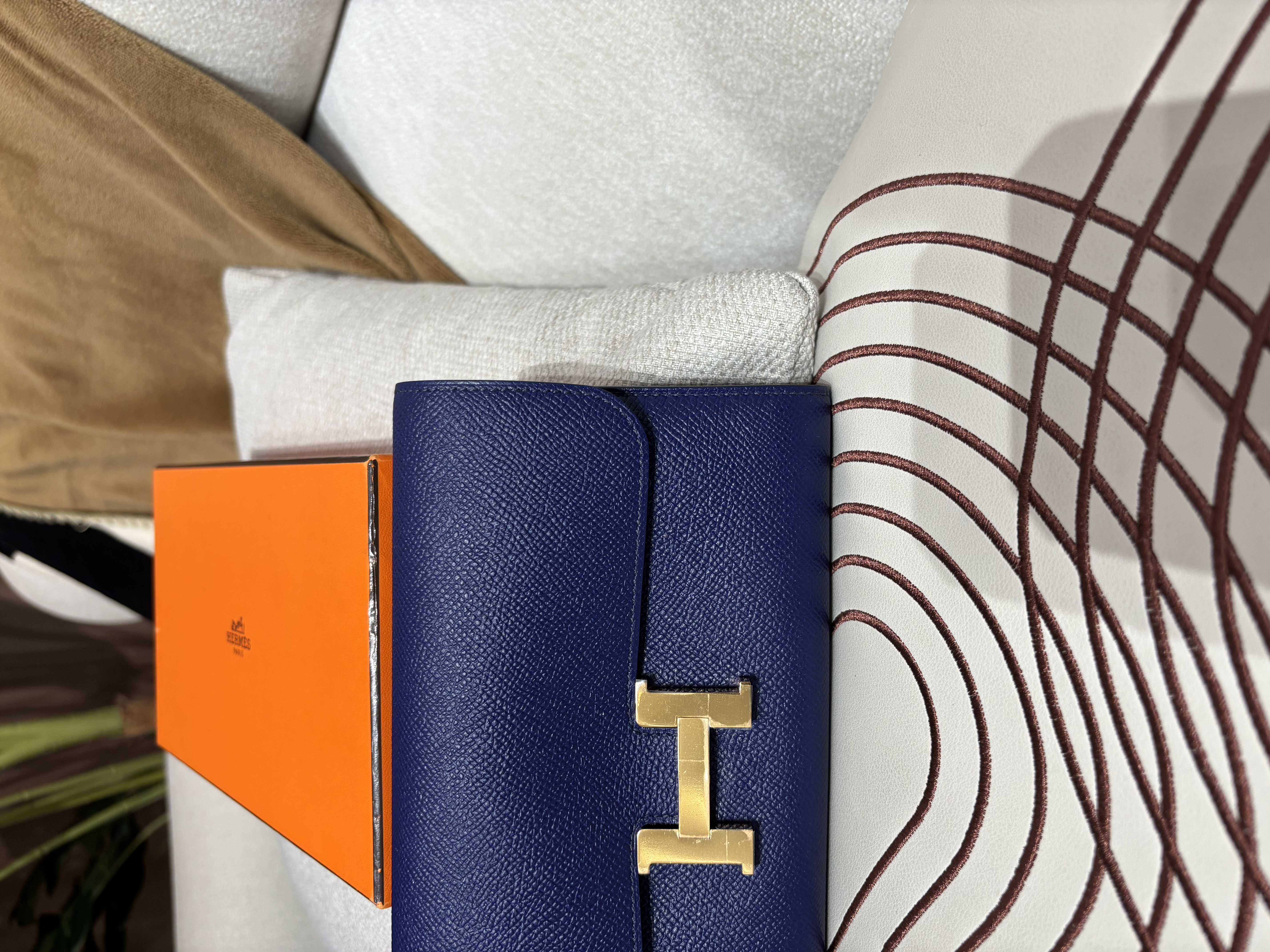 Hermes Constance Wallet Stamp C 100%Authentic, 98%New ✅Box