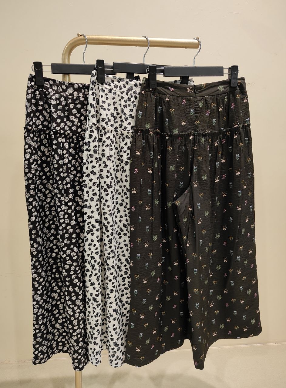 柔软碎花宽脚裤 1632