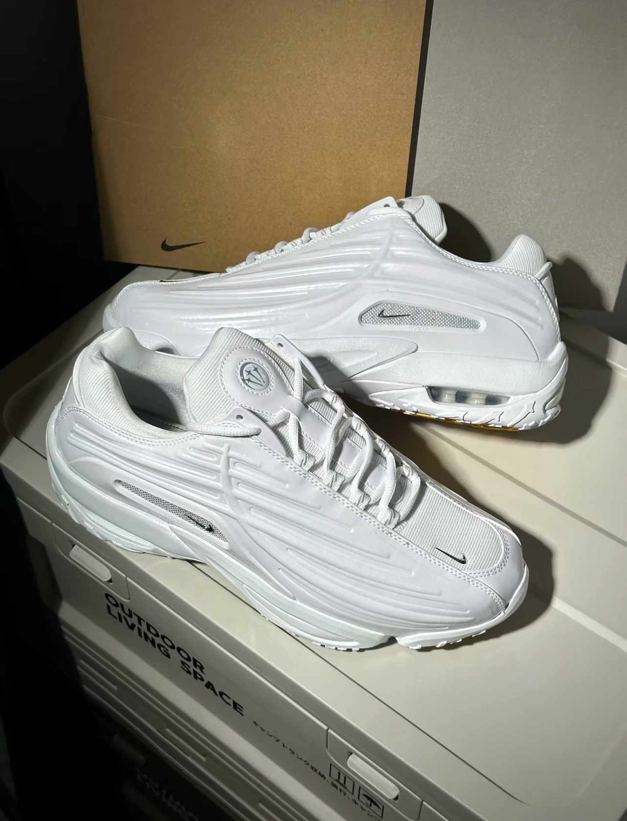 DZ7293-100 NOCTA x Nike Hot Step 2 Drake White DZ7293-100