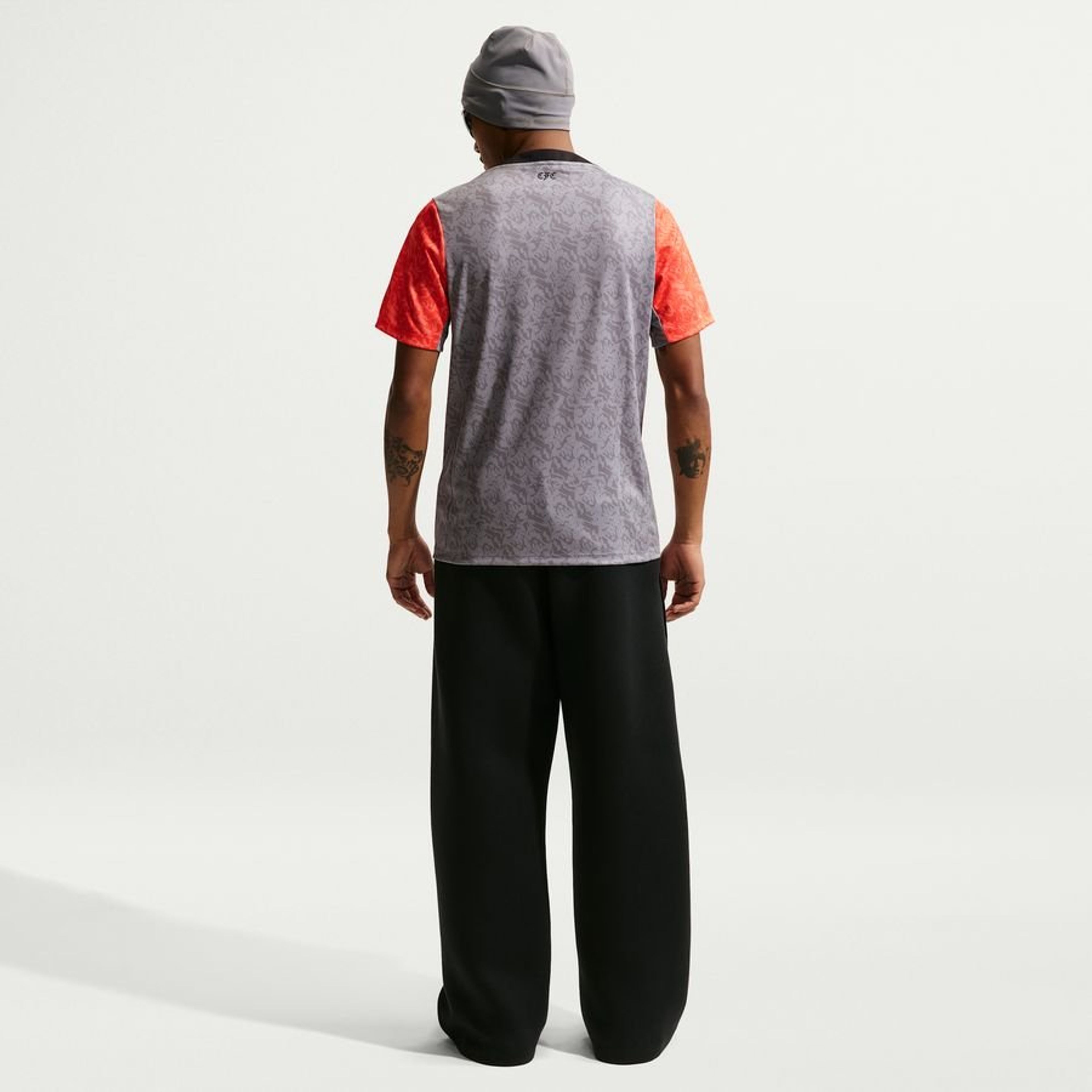 👕 傳承與創新 Nike Chelsea 車路士 2025-26 賽前熱身球衣 IB3806