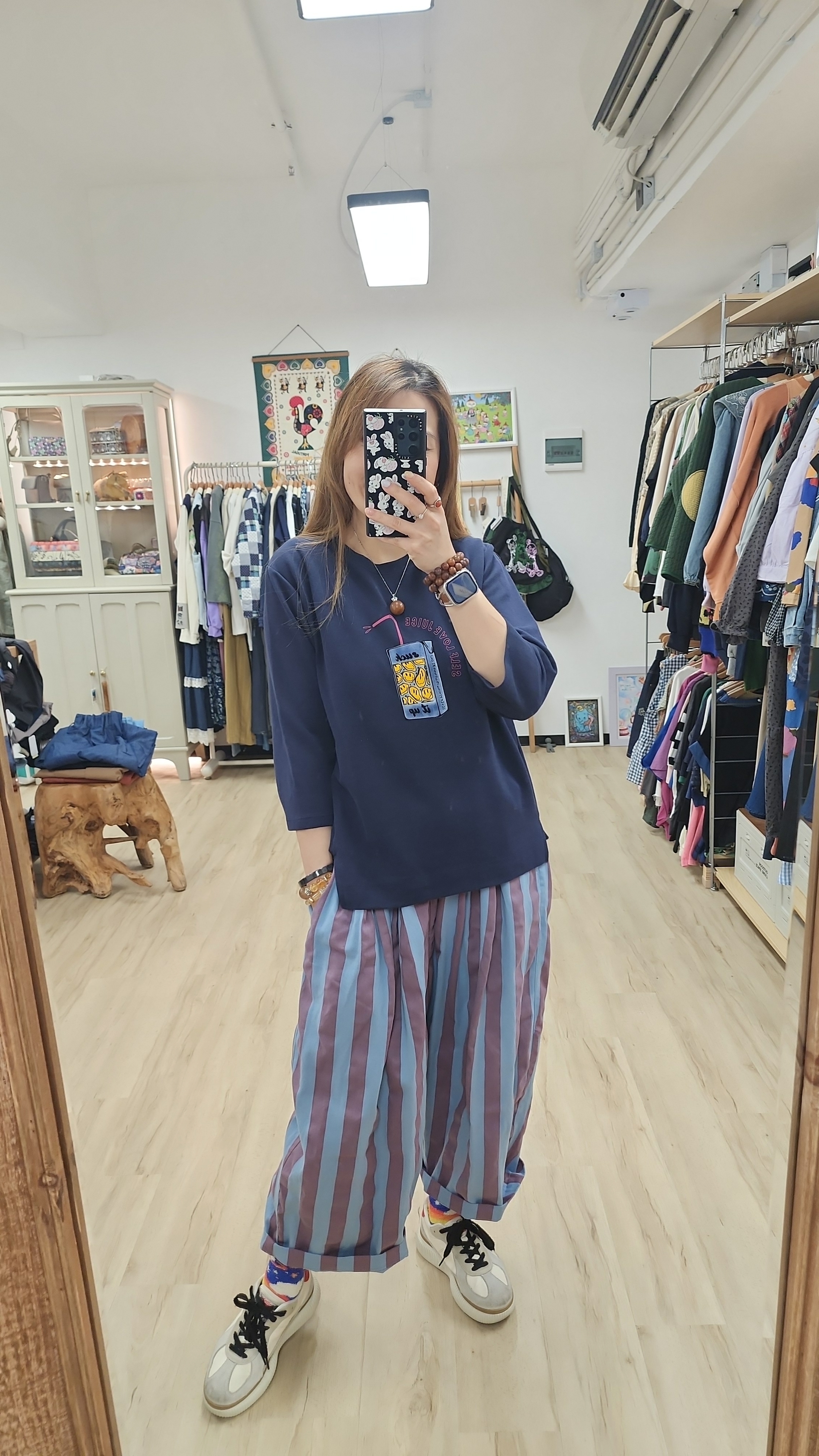 韓國深藍拼哈哈笑飲品圖案衛衣