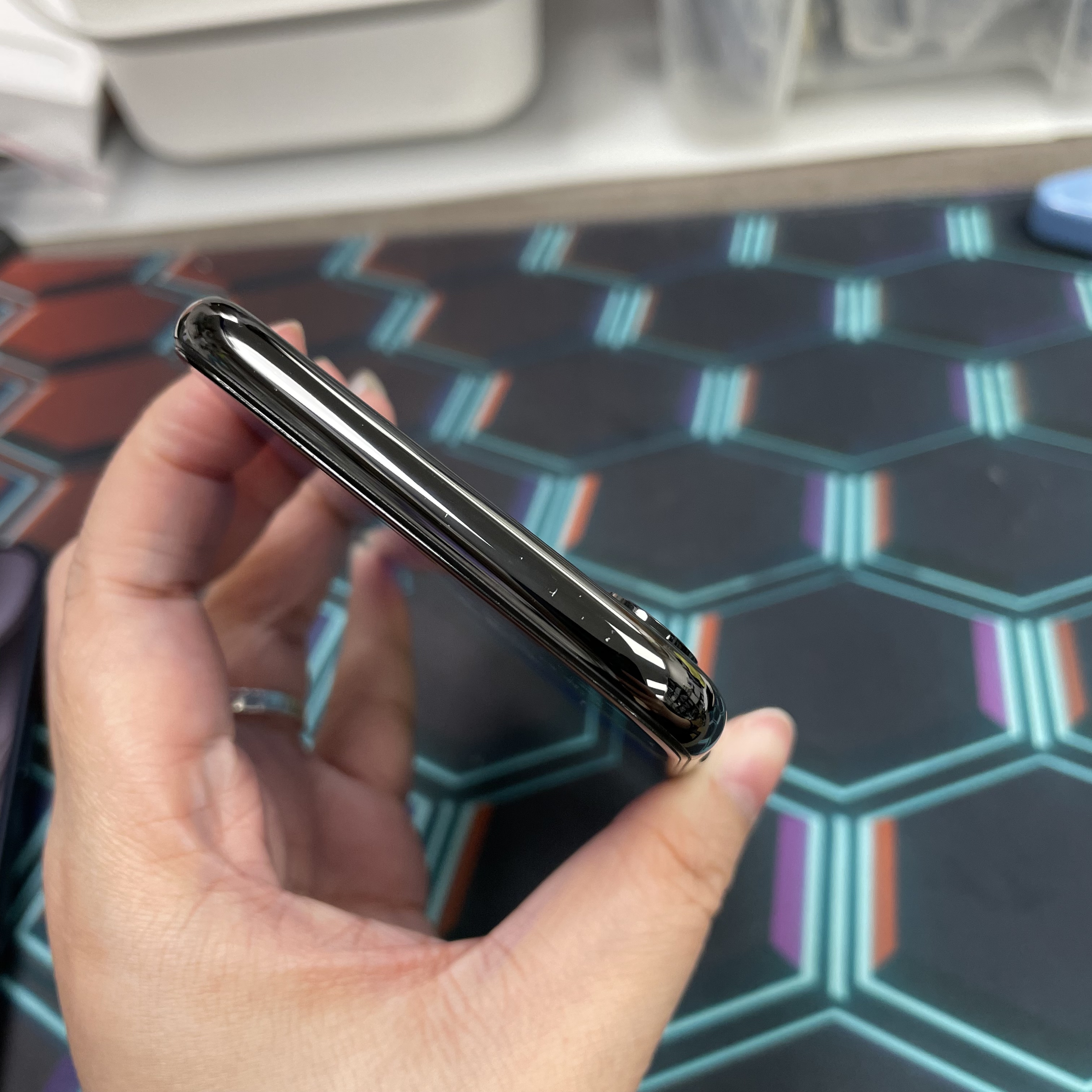 *7925 X 勁靚機 256GB 電73 黑色 black