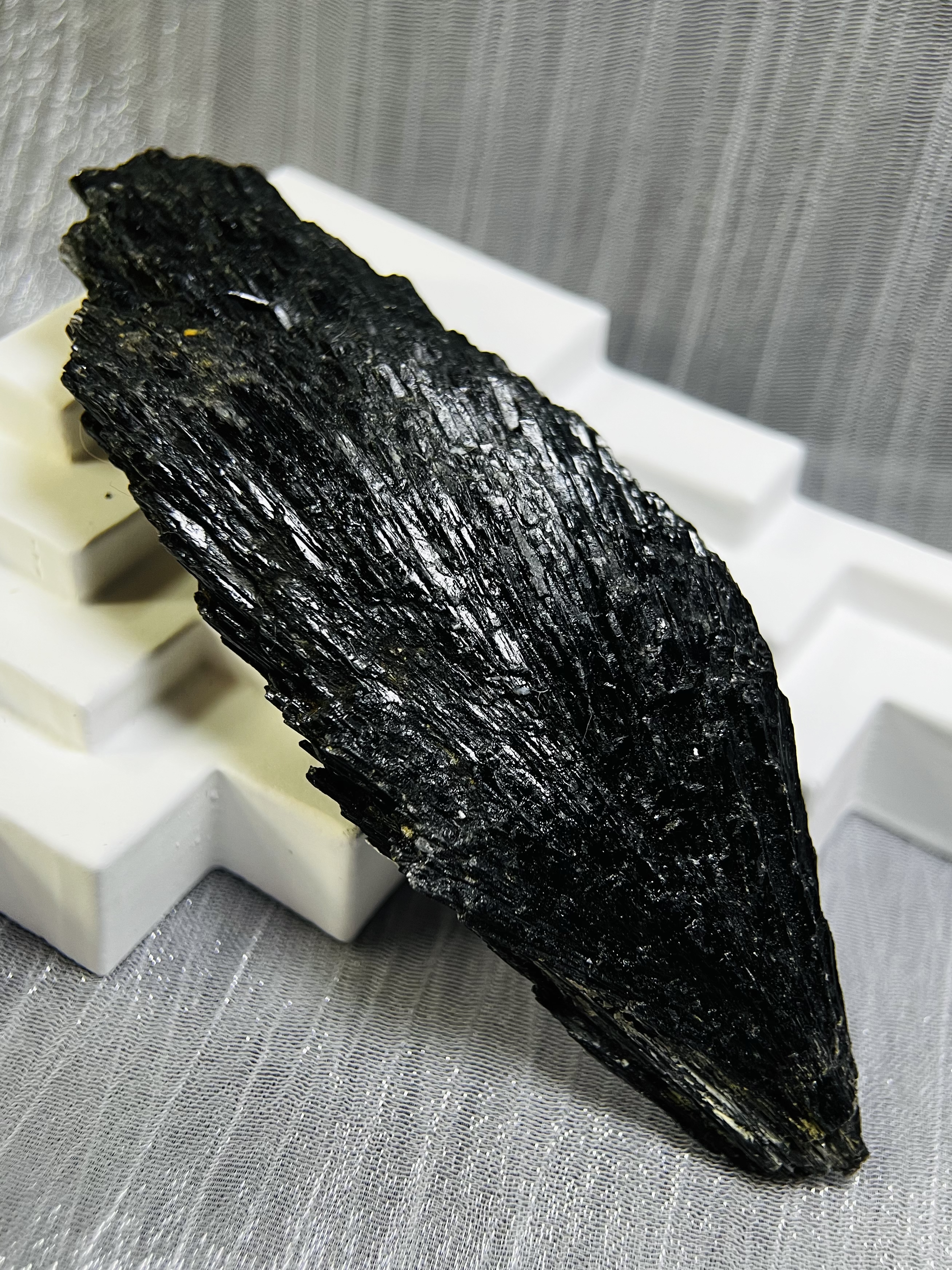 29RA171 原石｜羽毛碧璽