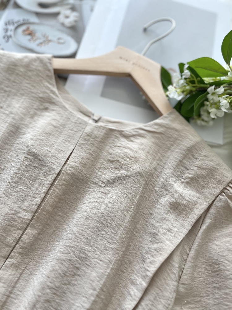 Pleated Yoke Detail Dress (Beige)