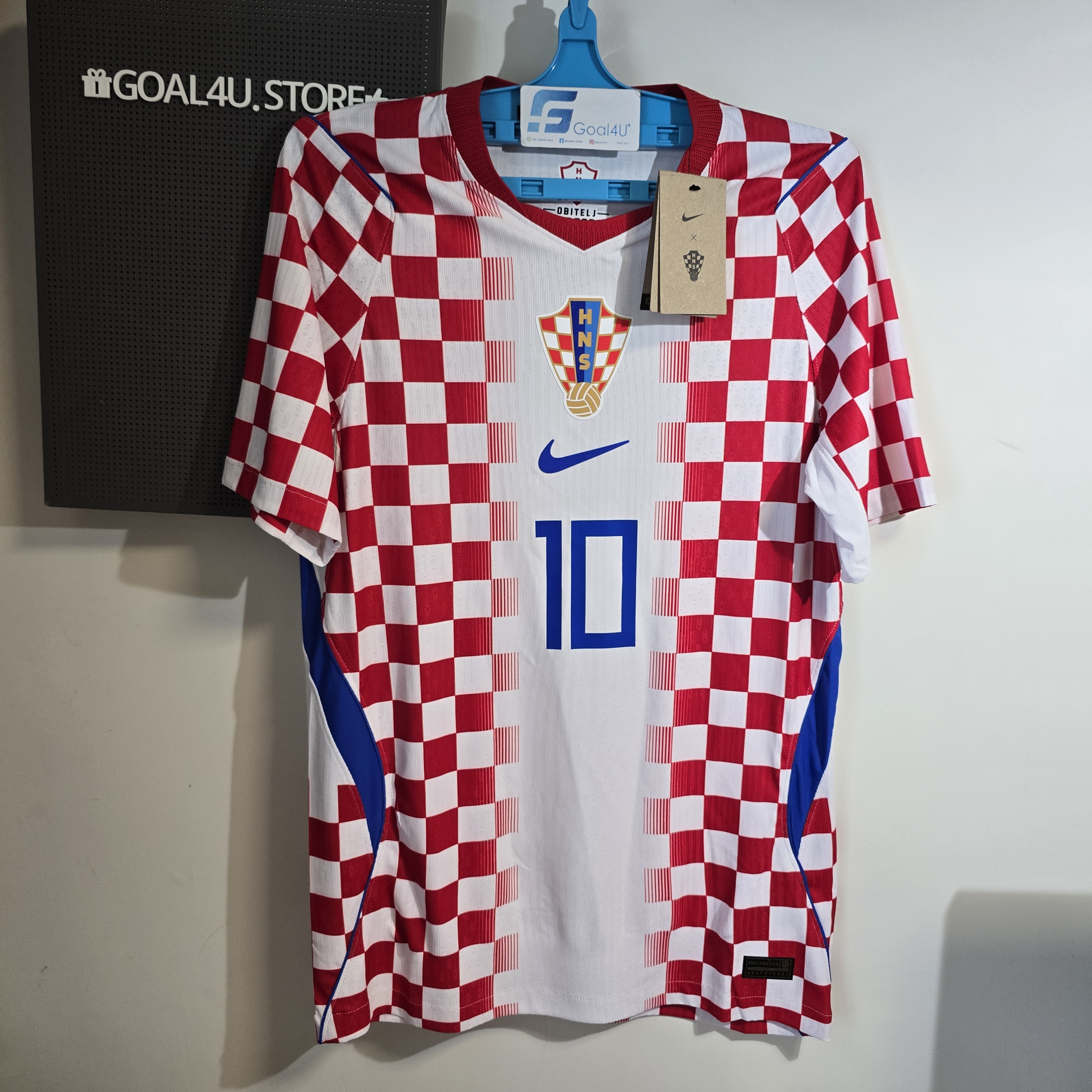 Nike Croatia 克羅地亞 2026-27 主場球員版球衣 (可加印字章) IO8643