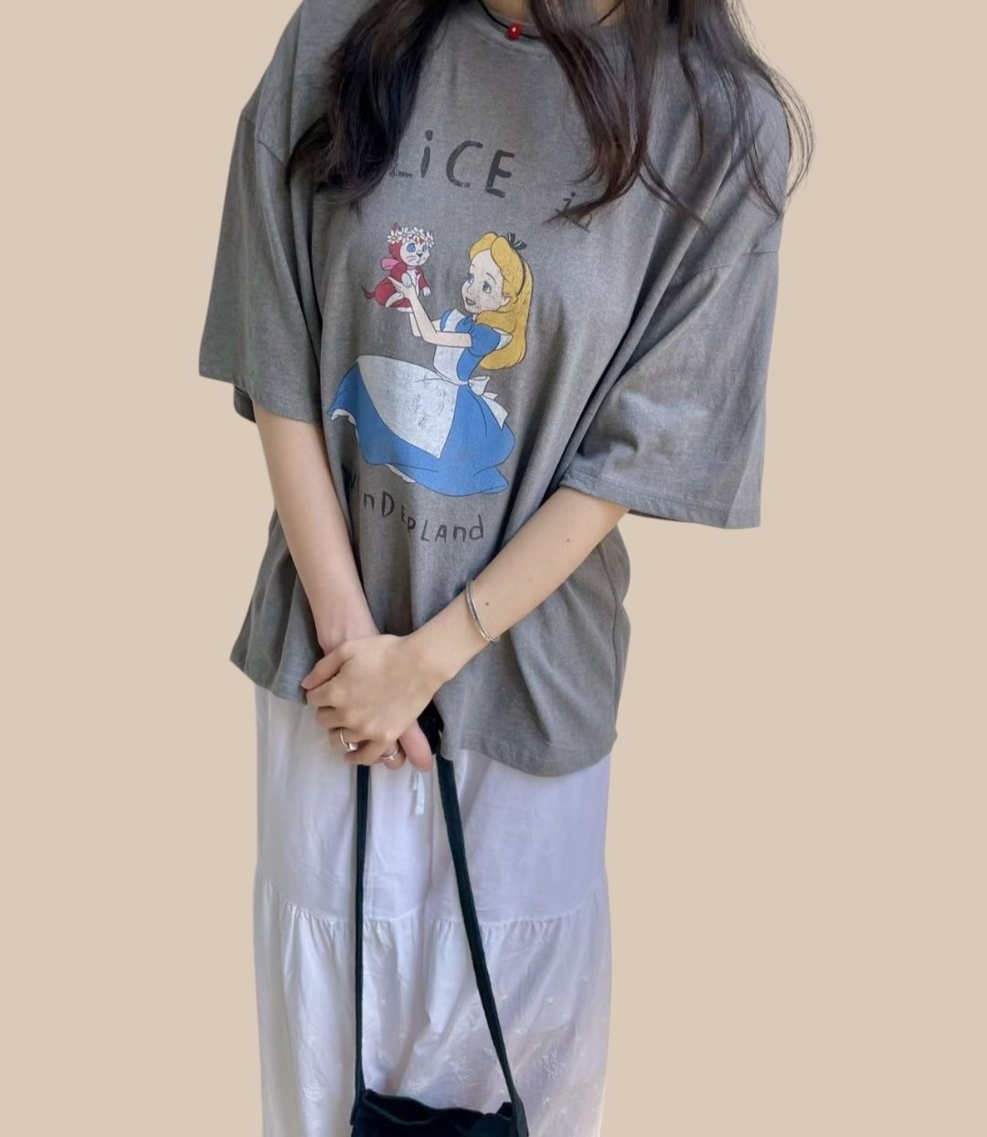 221315 “Alice” Tee