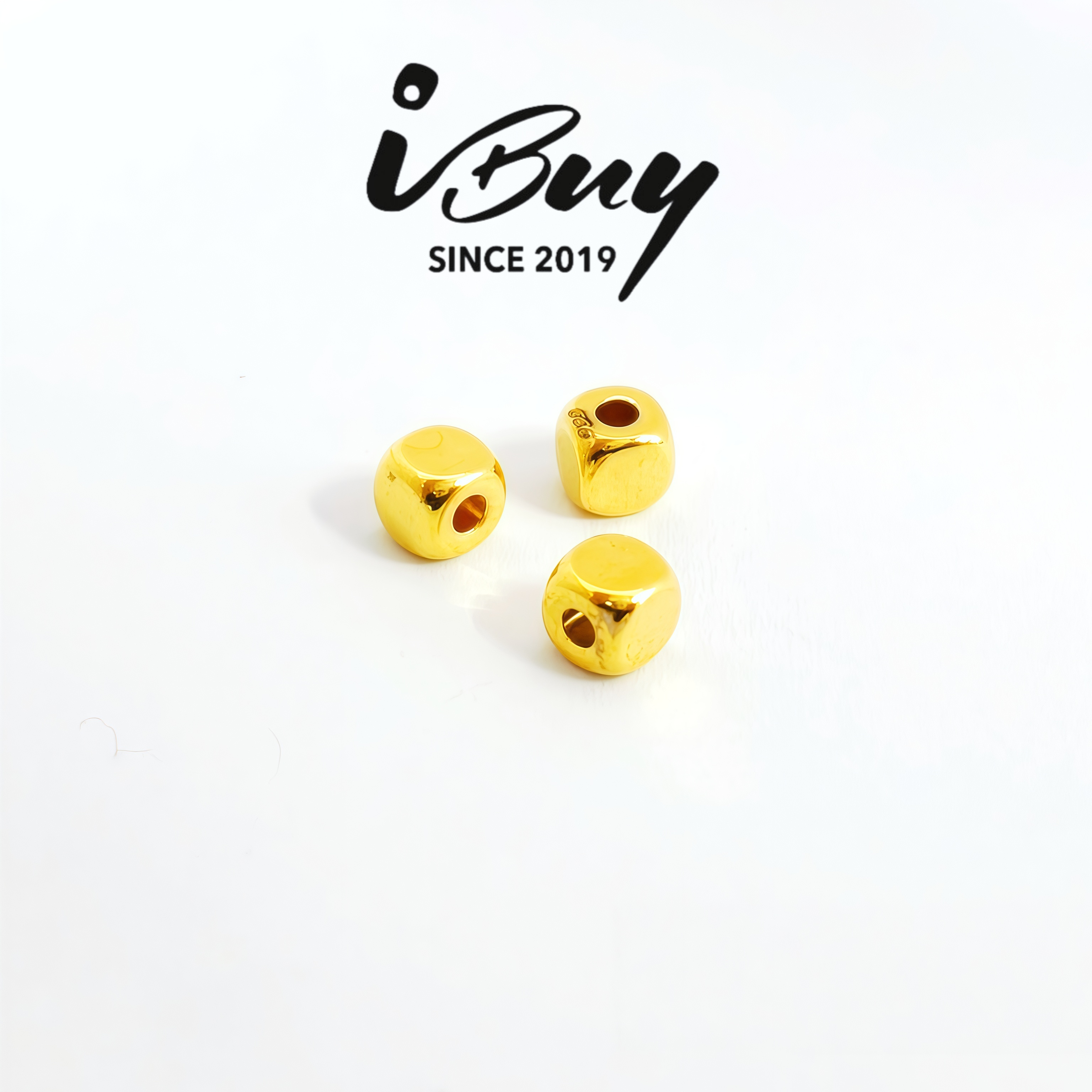 999 GOLD 3MM SUGAR CUBE CHARM （3PCS ) 999 金 方糖块（ 3PCS )