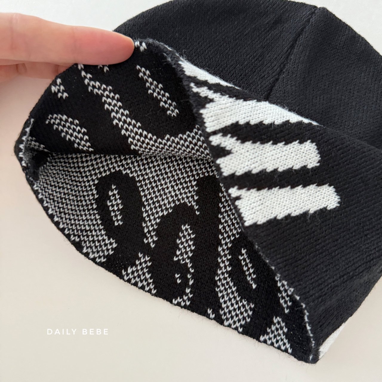 Dailybebe | Lettering Beanie