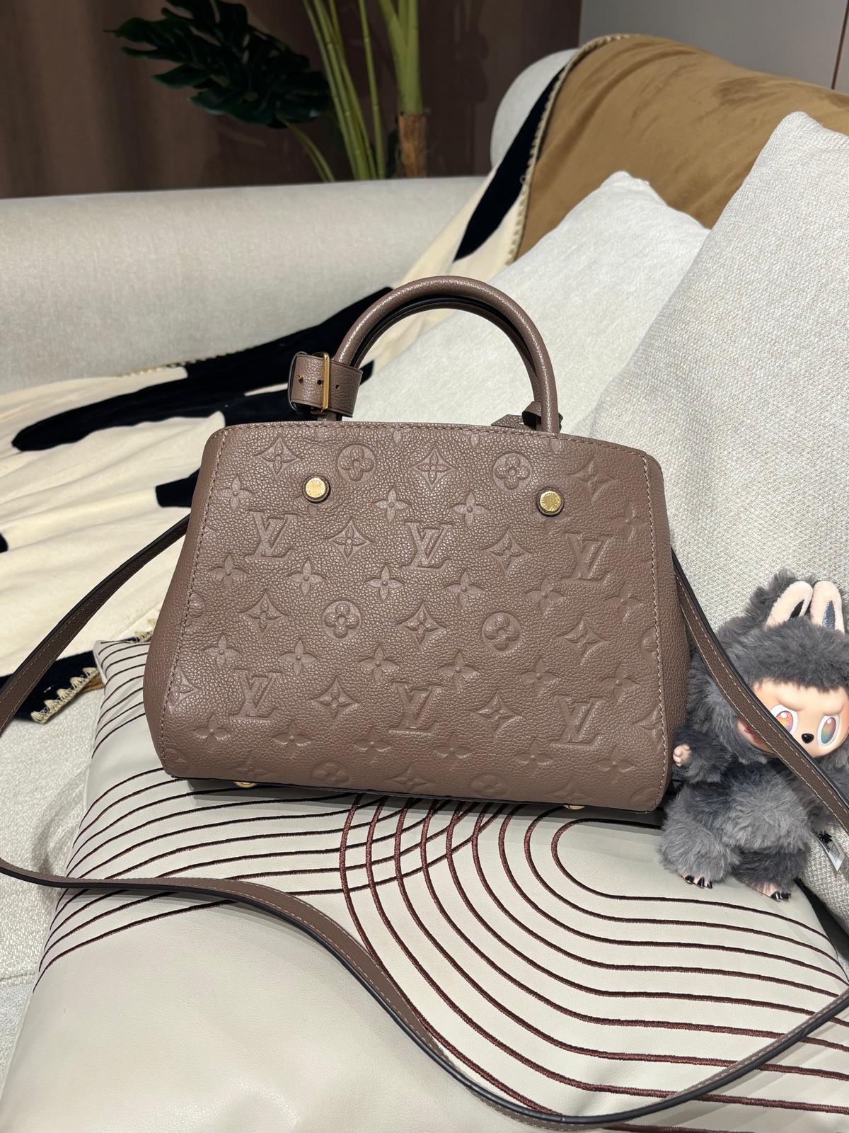 Lv montaigne bb empreinte calfskin 100%Authentic,98%new ✅key lockpad✅strap✅dust bag  