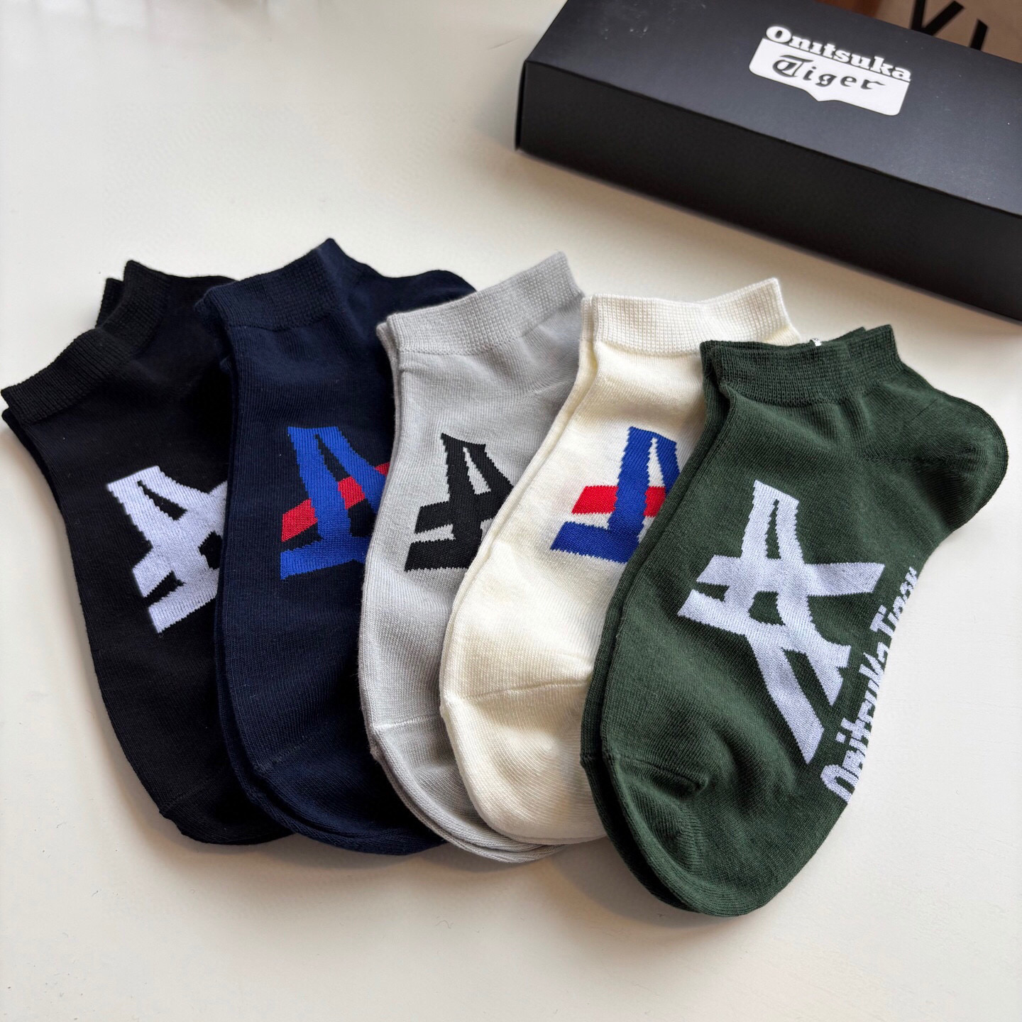 Onitsuka Tiger 情侶款船襪（一套5對）