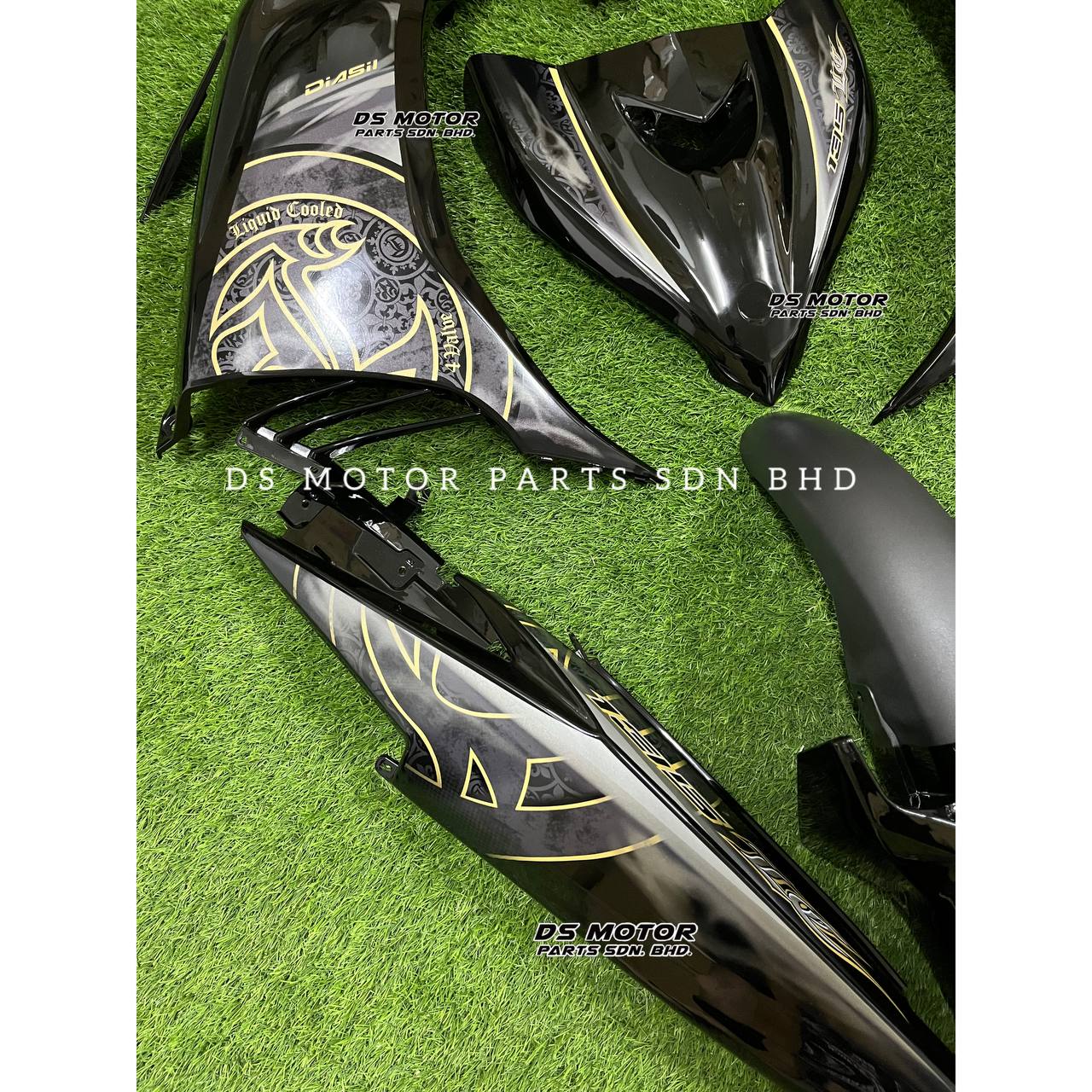 Cover Set LC135 V2 V3 V4 ~ V7 BIRU API / HITAM API FIRE SPIRIT
