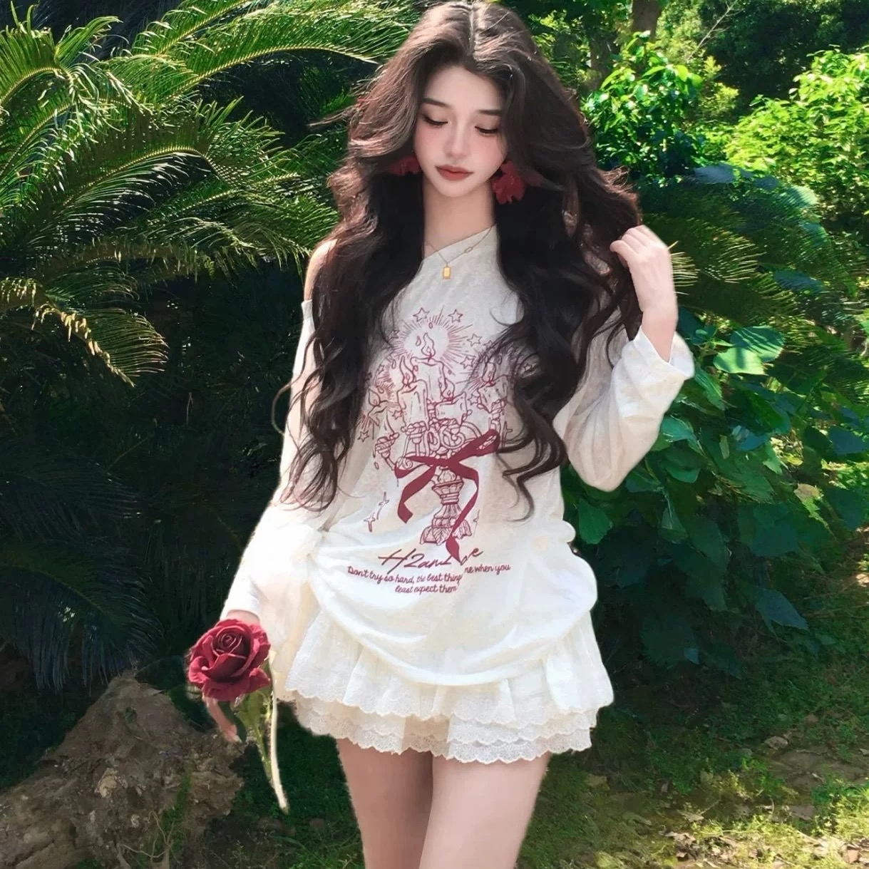 TP568蝴蝶结印花斜肩