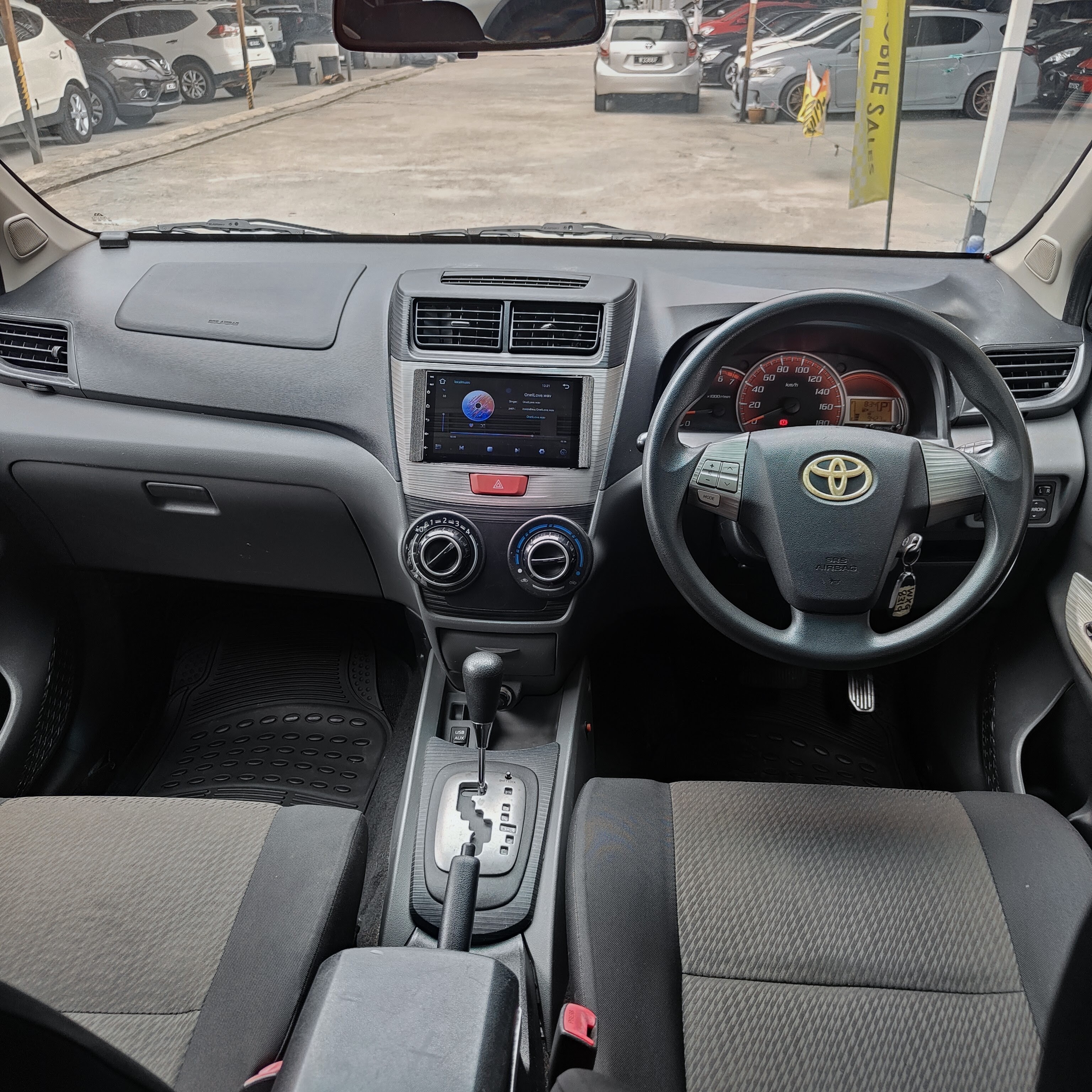 2012 TOYOTA AVANZA 1.5 G 
