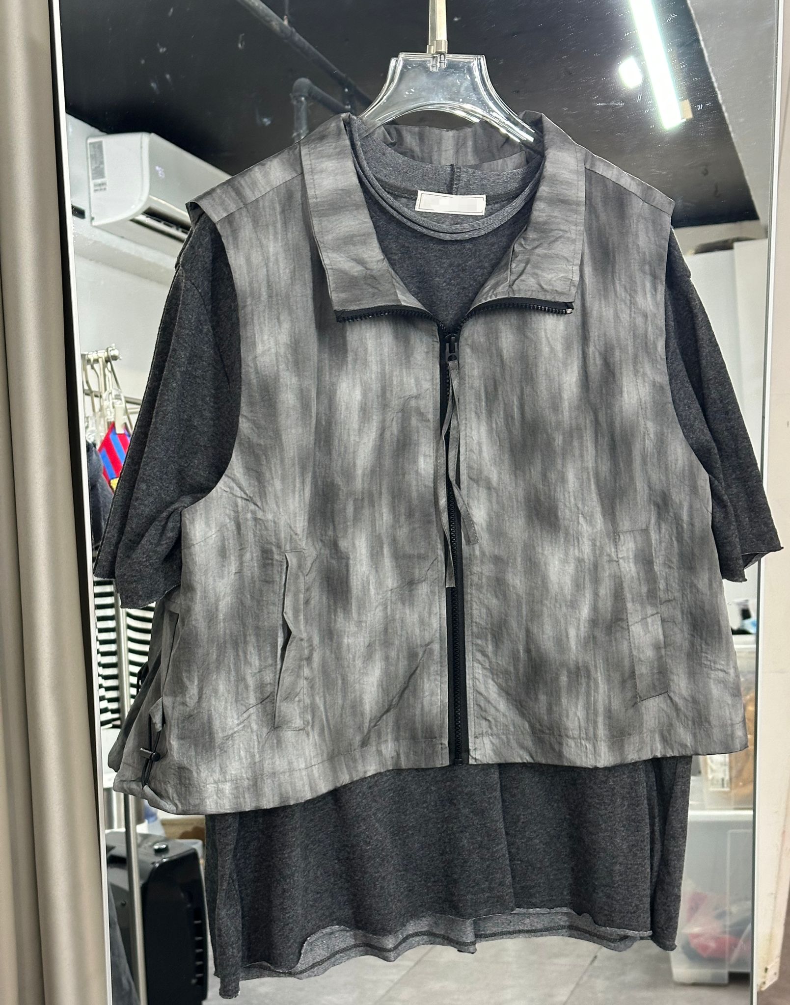 SS2603 灰色漸變拉鍊馬甲背心