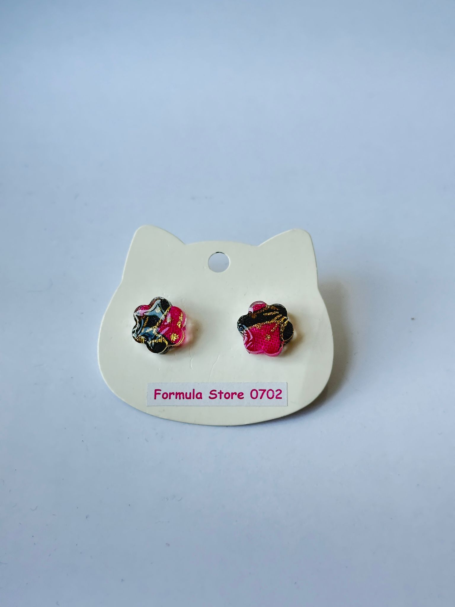 精緻花朵耳環：Formula Store 0702