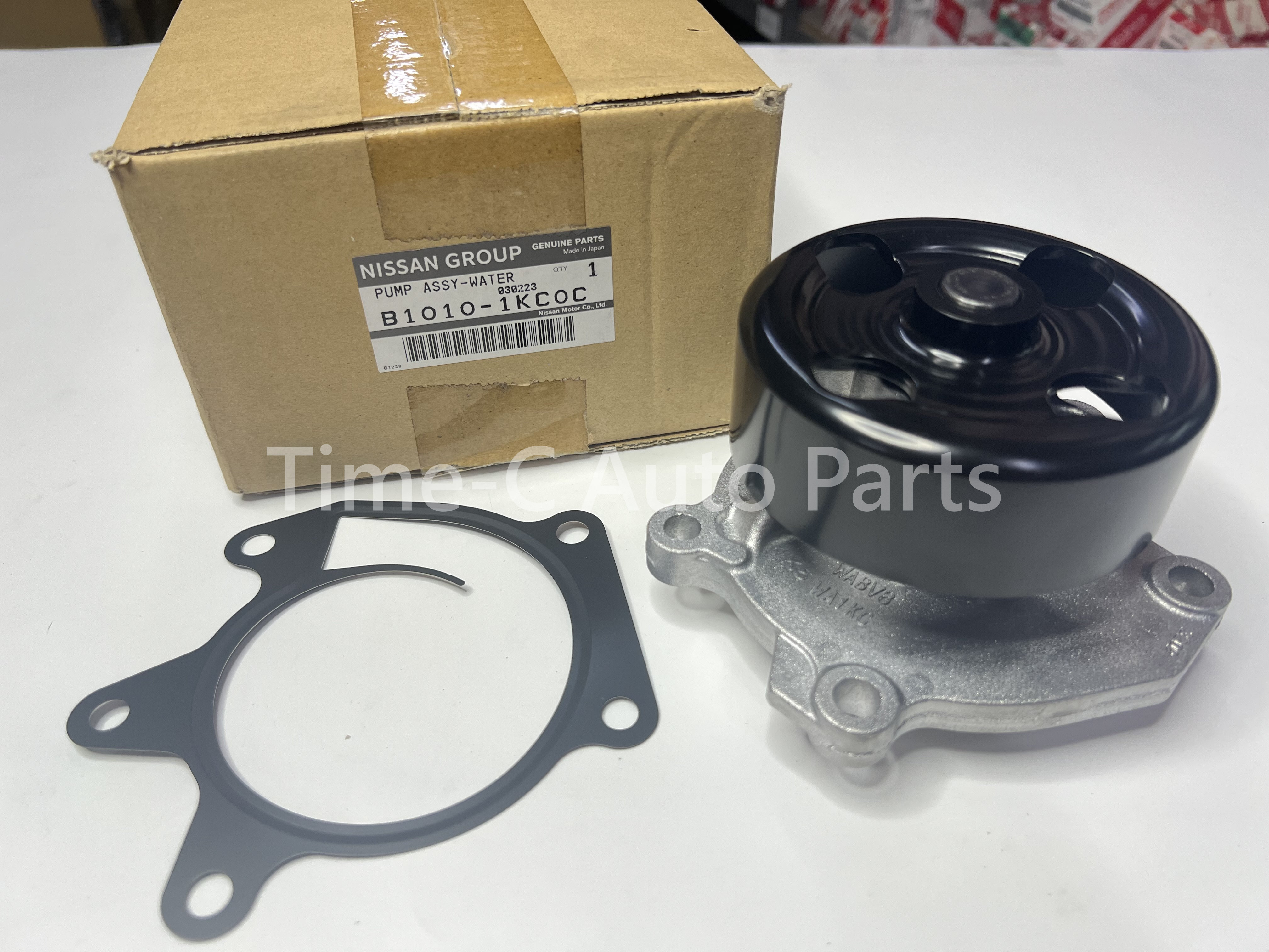 水泵連皮帶轆 21010-1KC0A - Nissan Serena