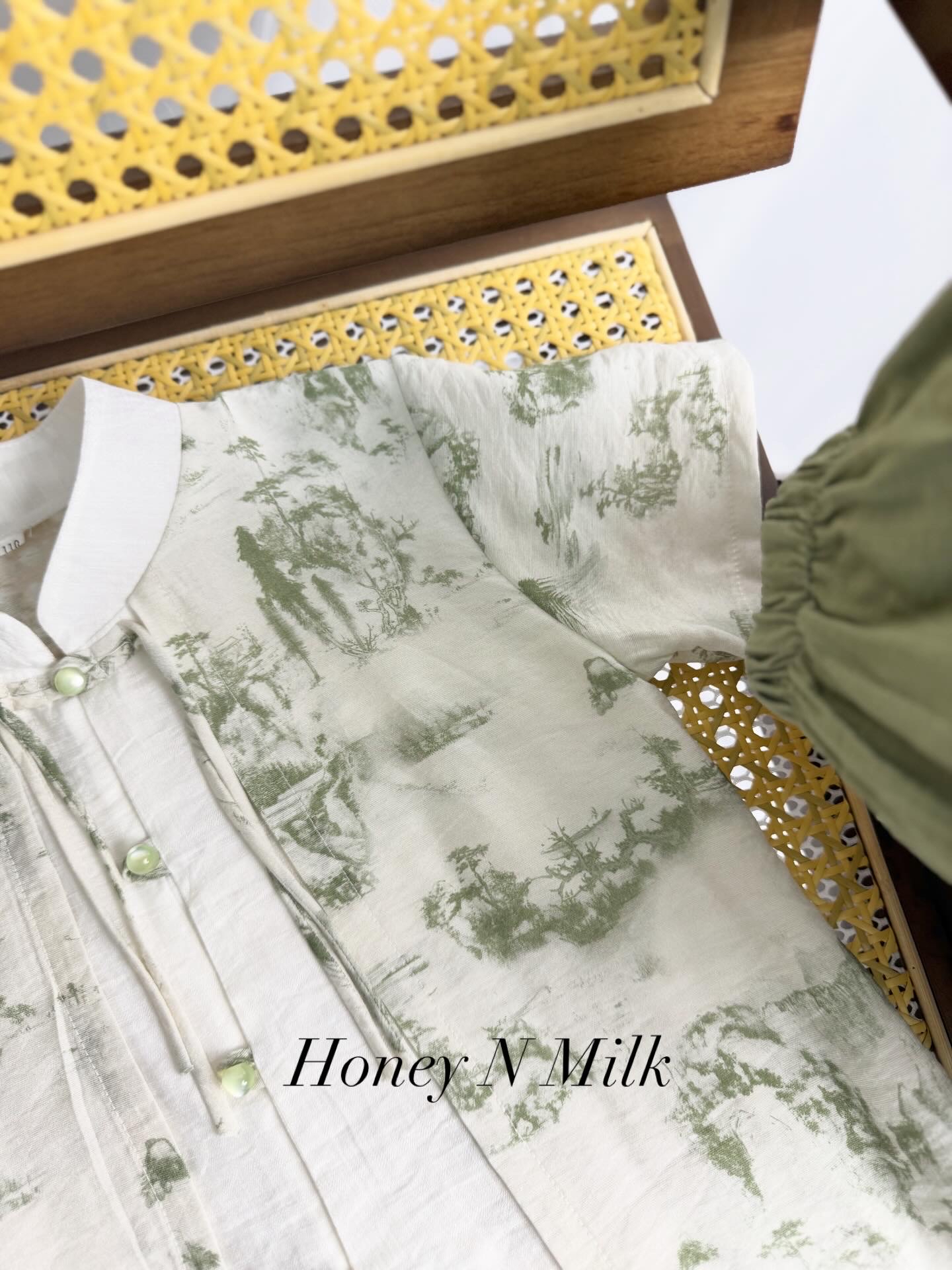 CNY Scenery Green Set Wear