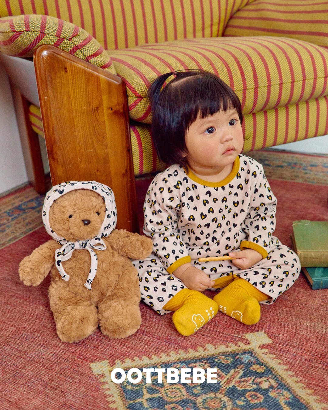 OOTT | Heart Hopi Jeonshin Suit + Bonet SET