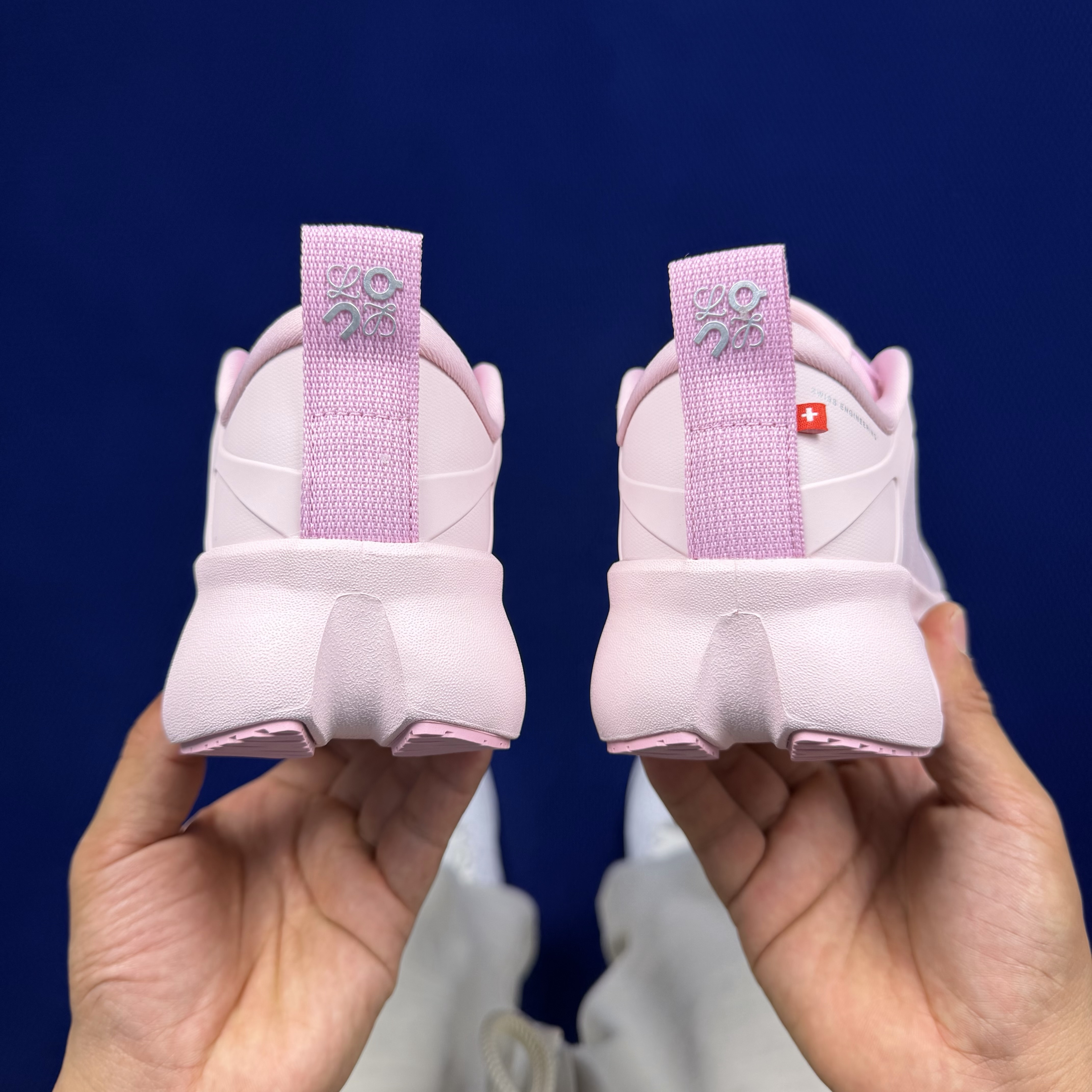 Loewe x On Cloudsolo