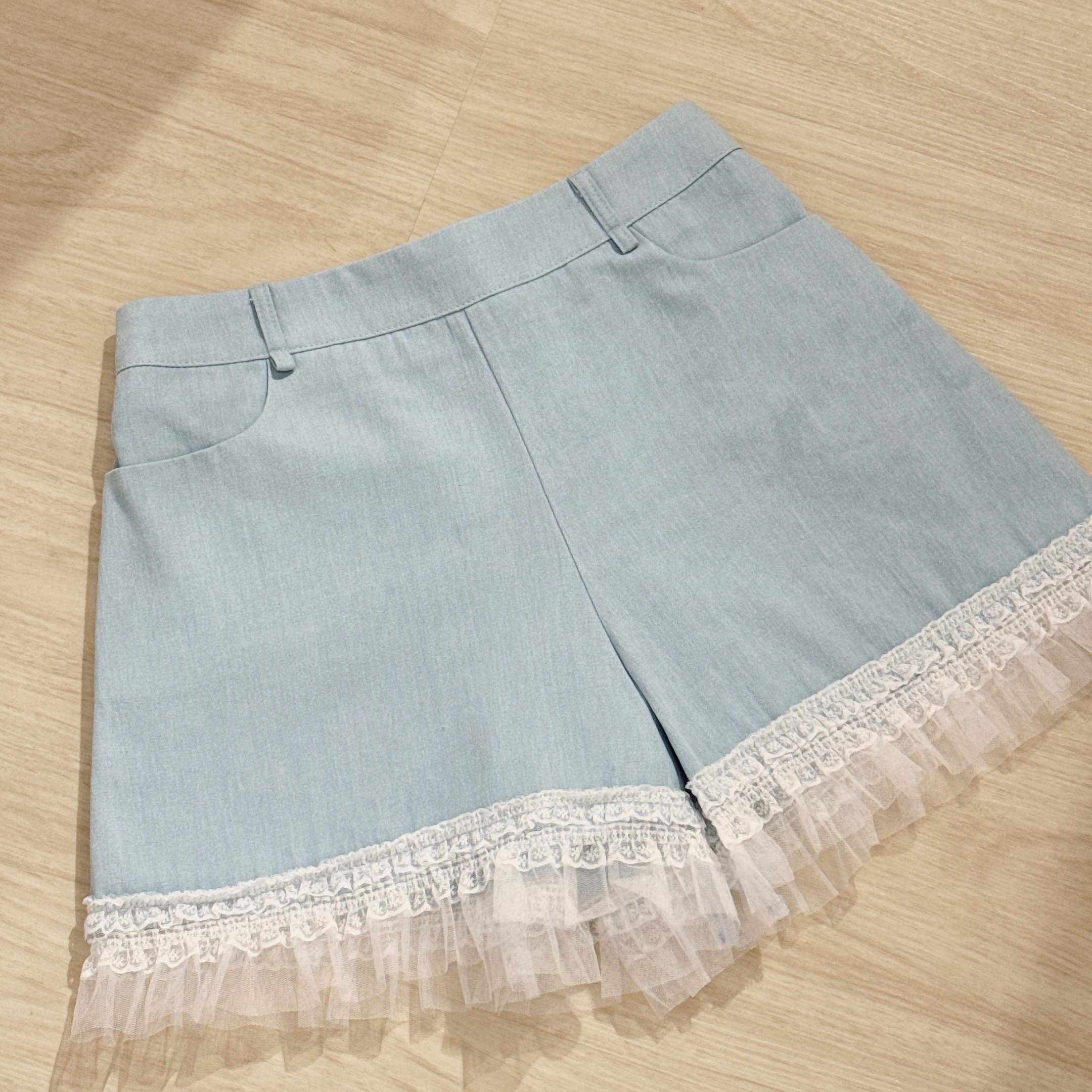 #HANNA-made# Lace Breeze Denim Shorts
