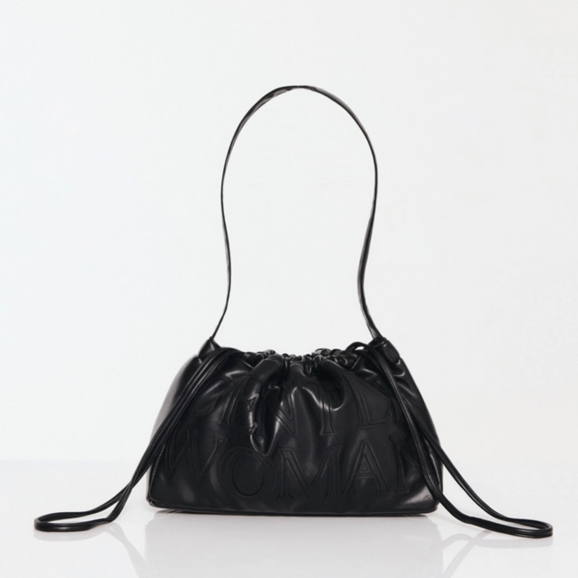 預購 | 🇹🇭GENTLEWOMAN⭐SOLÉA BAG(Noir) BG1086-2