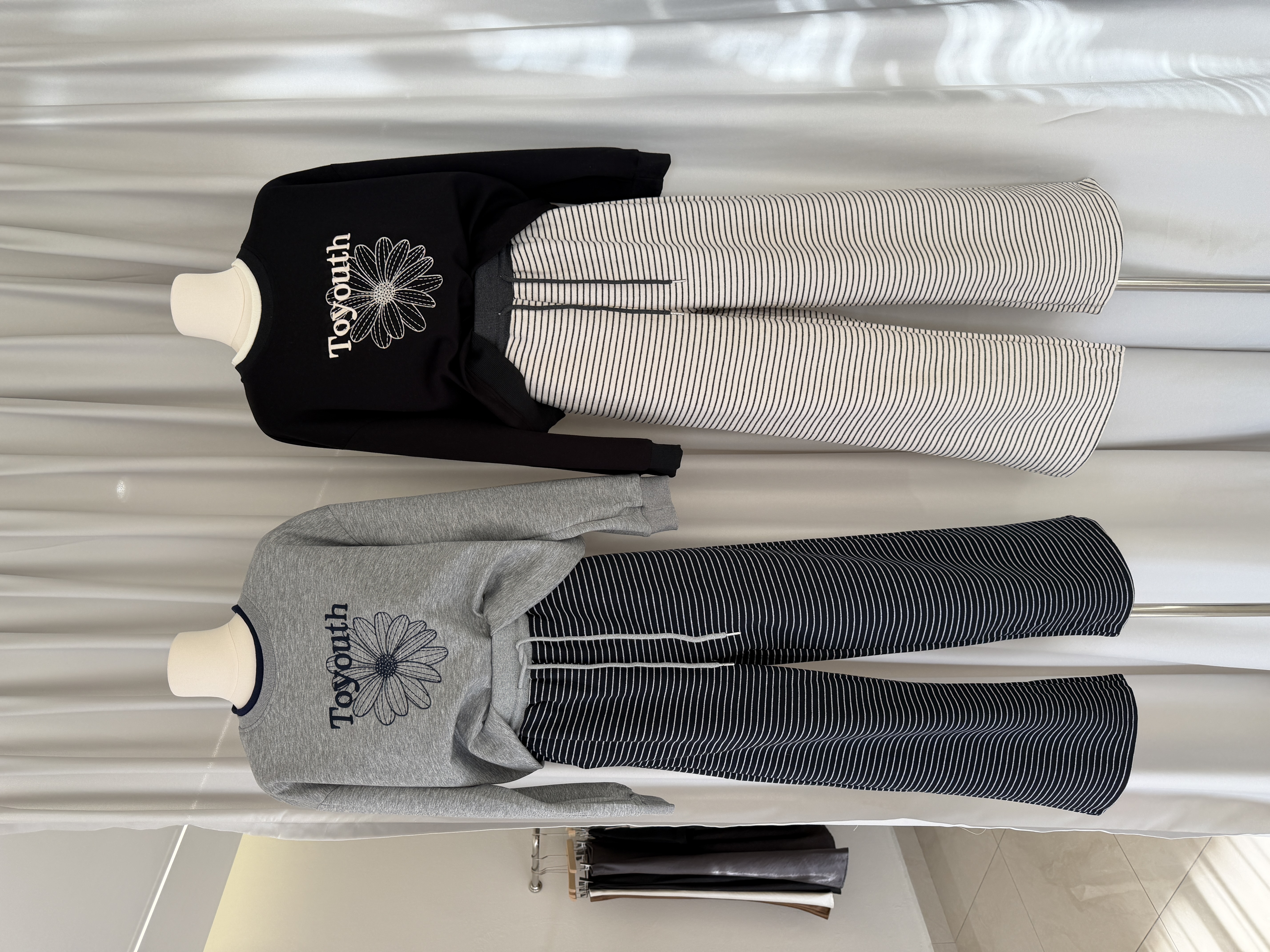 6604 复古针织条纹长裤