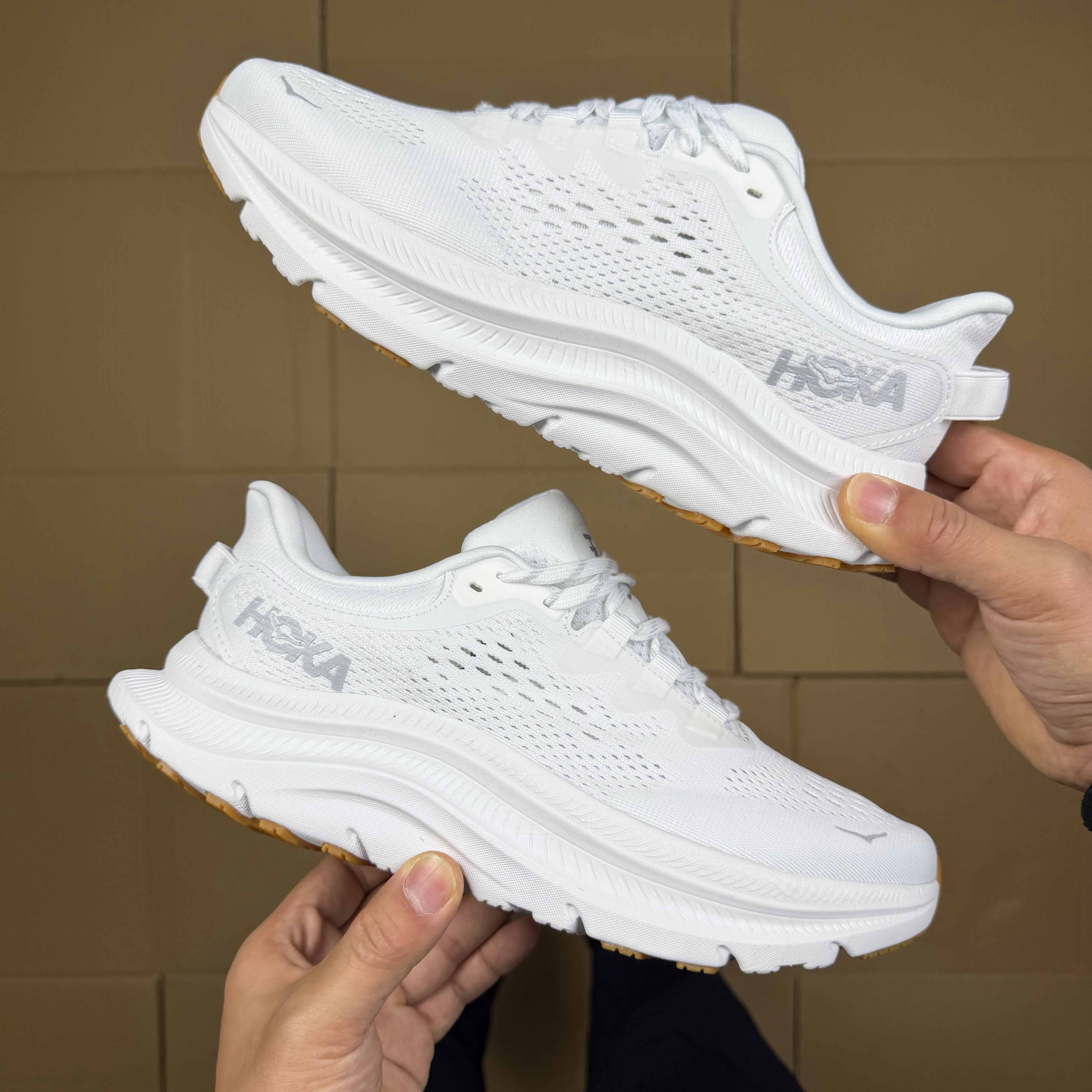 Hoka One One Kawaha 2