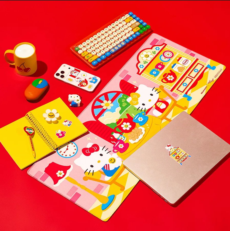 Wigglewiggle x Hello Kitty Limited Collection 