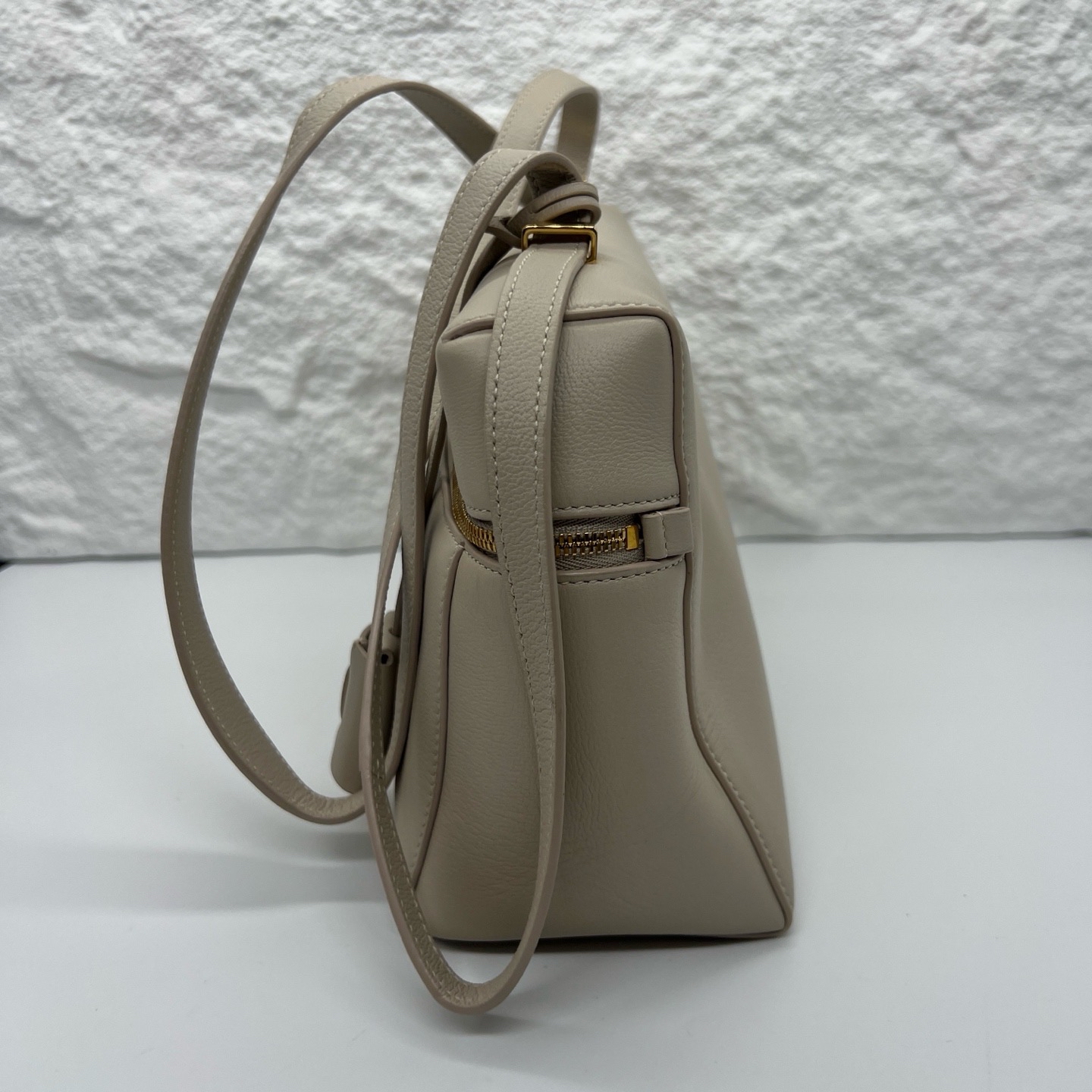 直播貨品 |  [1個-$100 2個-$300］FF51