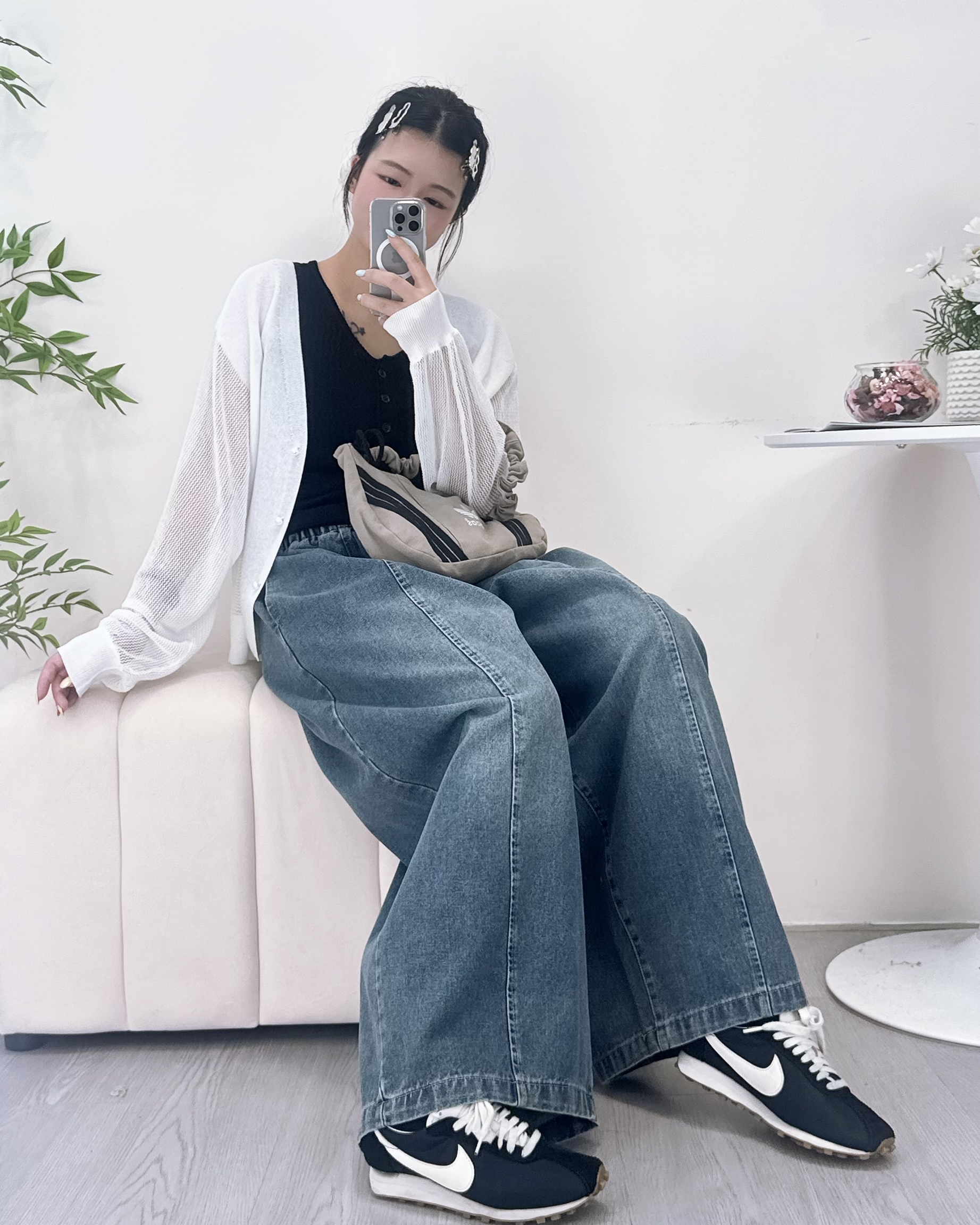 超柔軟繭型闊牛仔褲