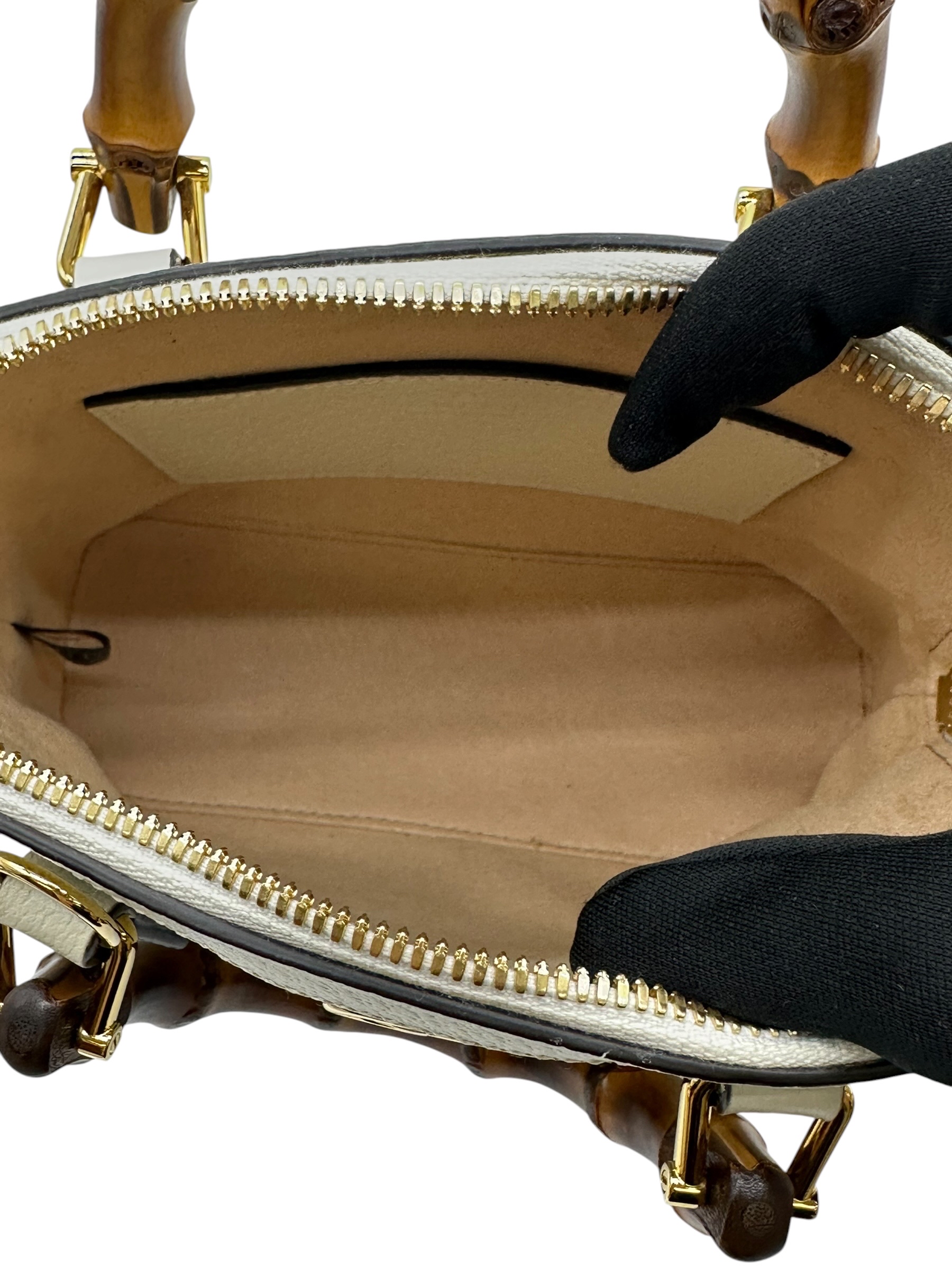 Pre-owned GUCCI Diana / Product Code: 070604