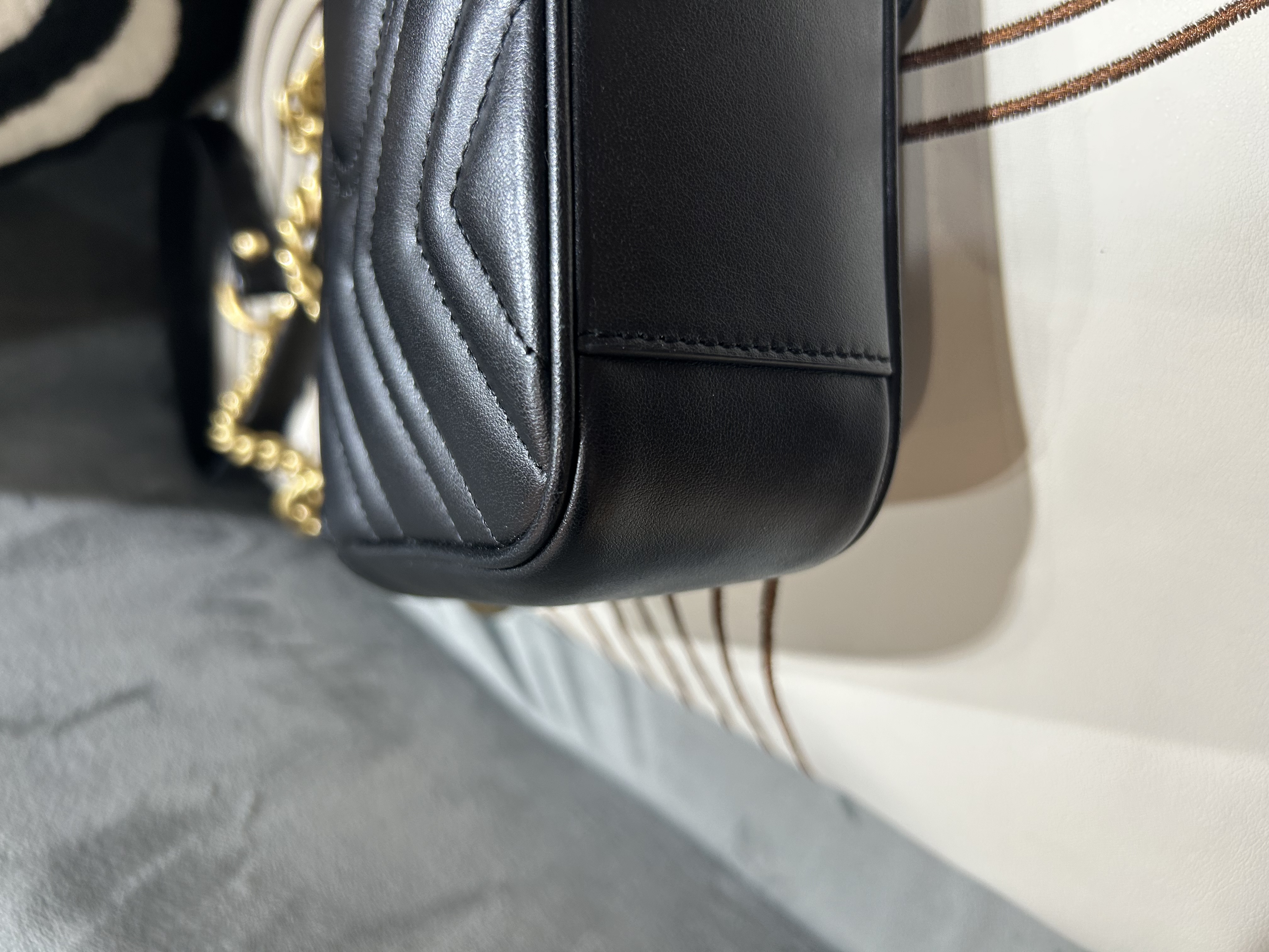 GUCCI GG MARMONT Shoulder Bag FLAP BAG 黑色牛皮金扣446744 100%Authentic, 95%New ✅Dust bag